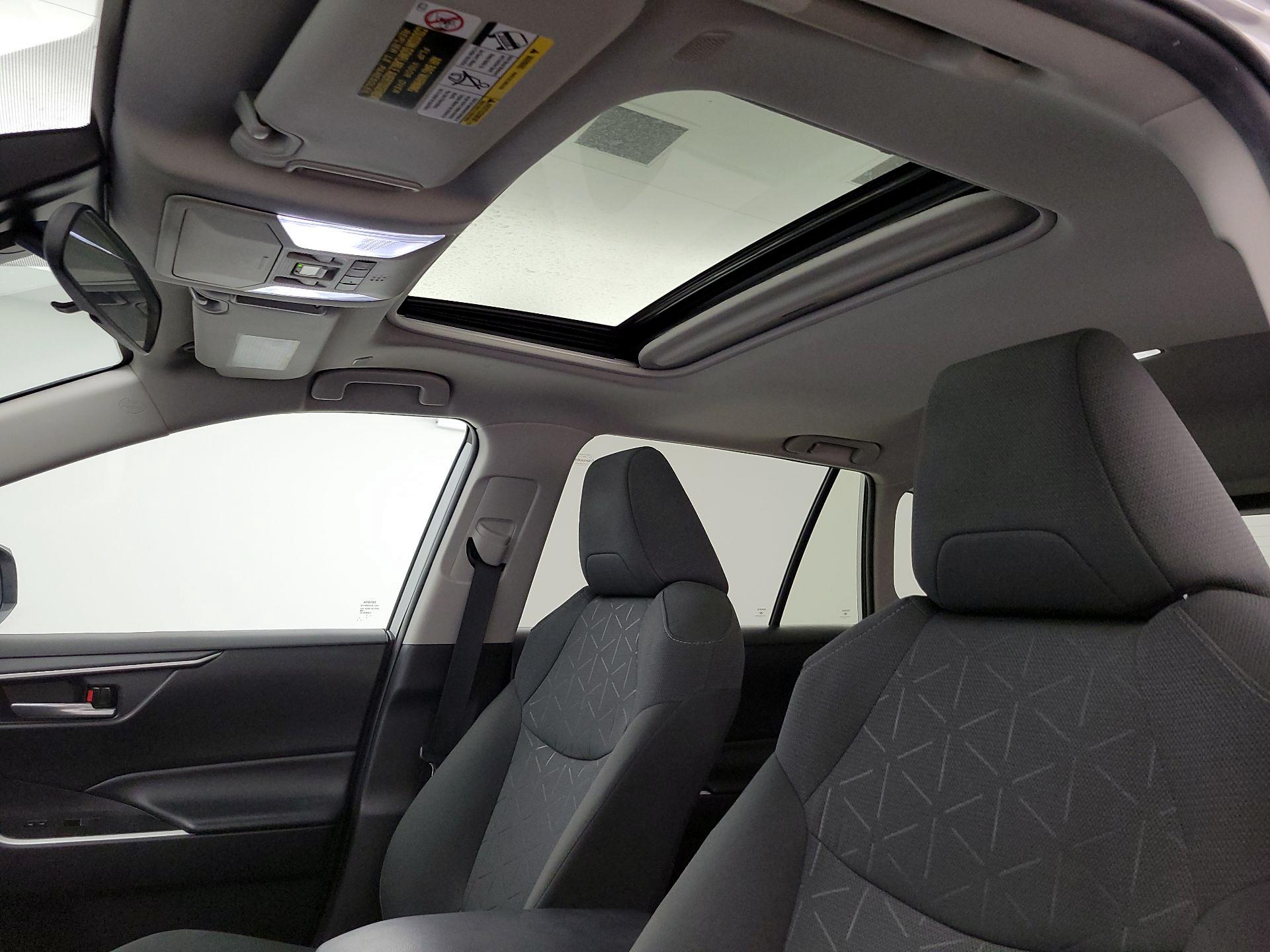 Thumbnail: 2024 Toyota RAV4 - 19