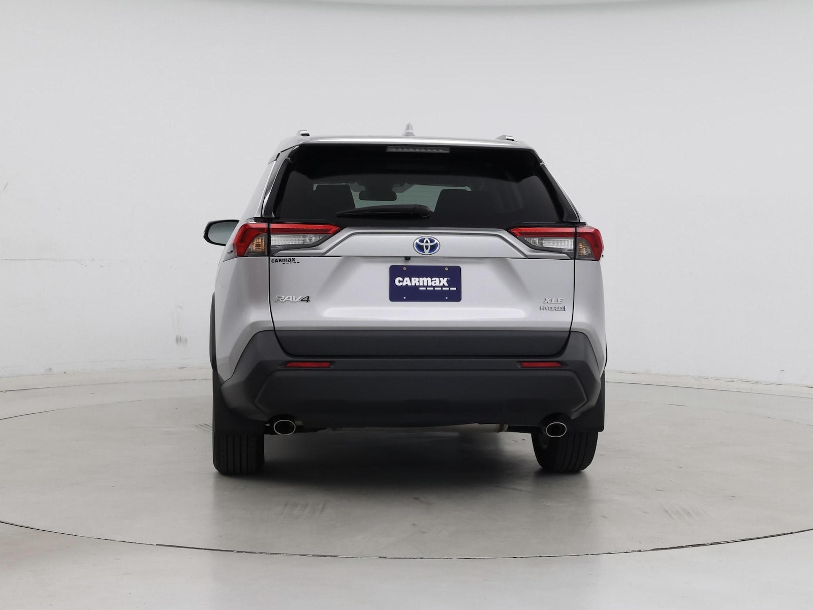 2024 Toyota RAV4 XLE - Photo 7