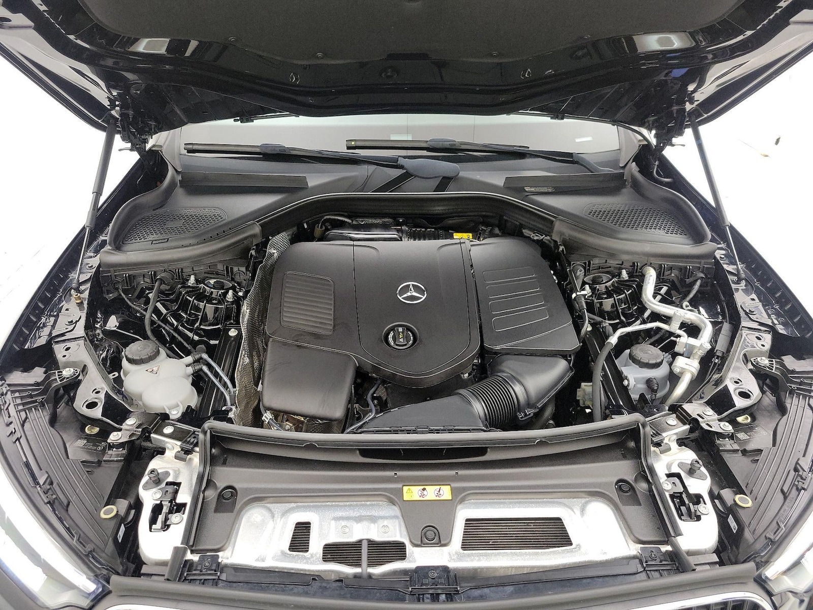 2024 Mercedes-Benz GLC GLC300 - Photo 23