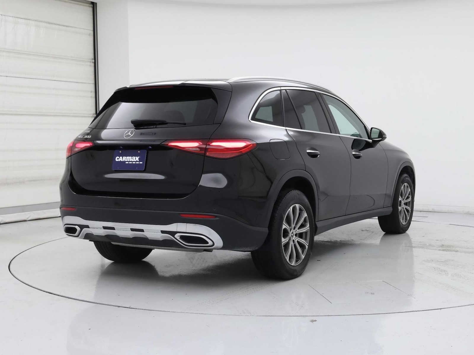 2024 Mercedes-Benz GLC GLC300 - Photo 9