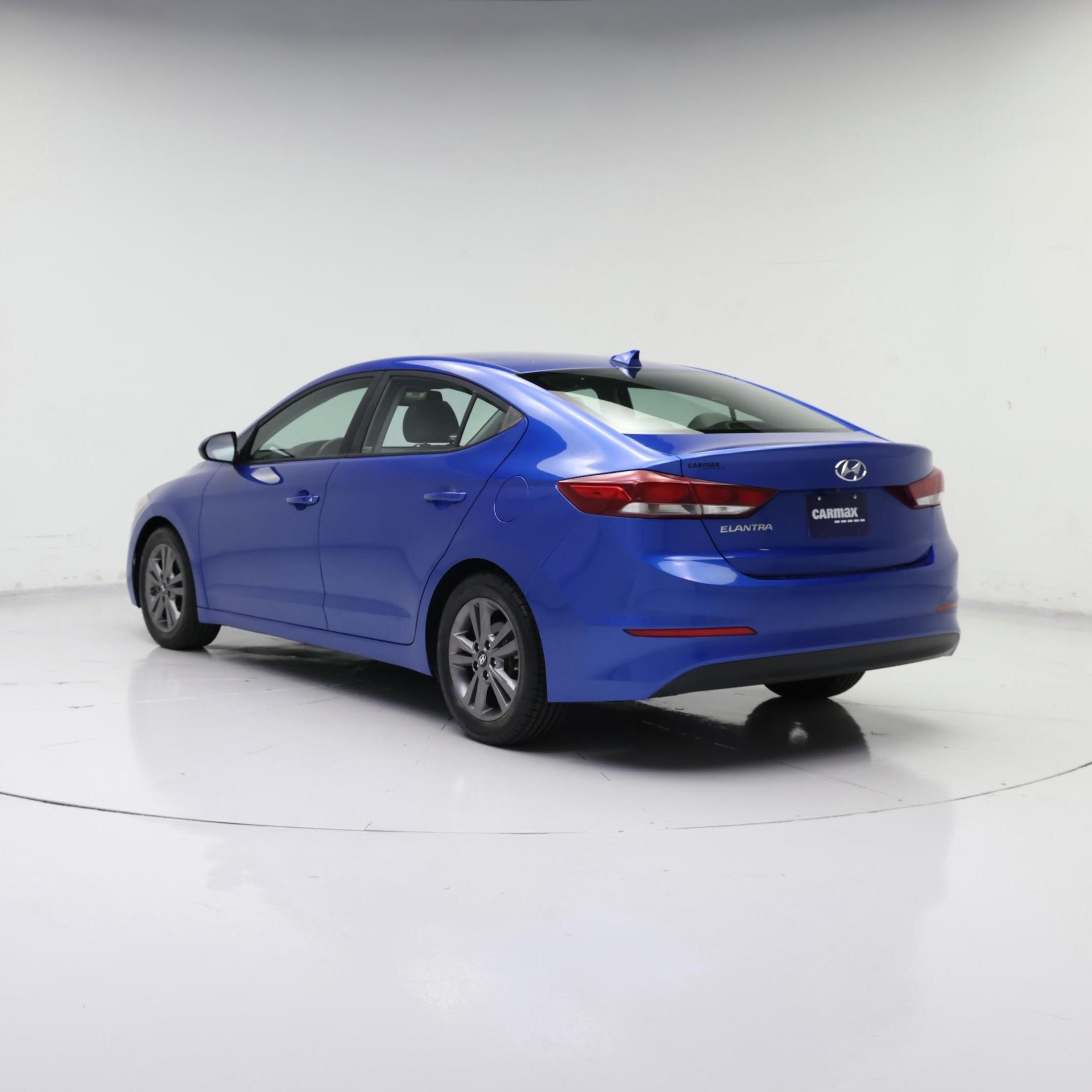 Thumbnail: 2018 Hyundai Elantra - 2