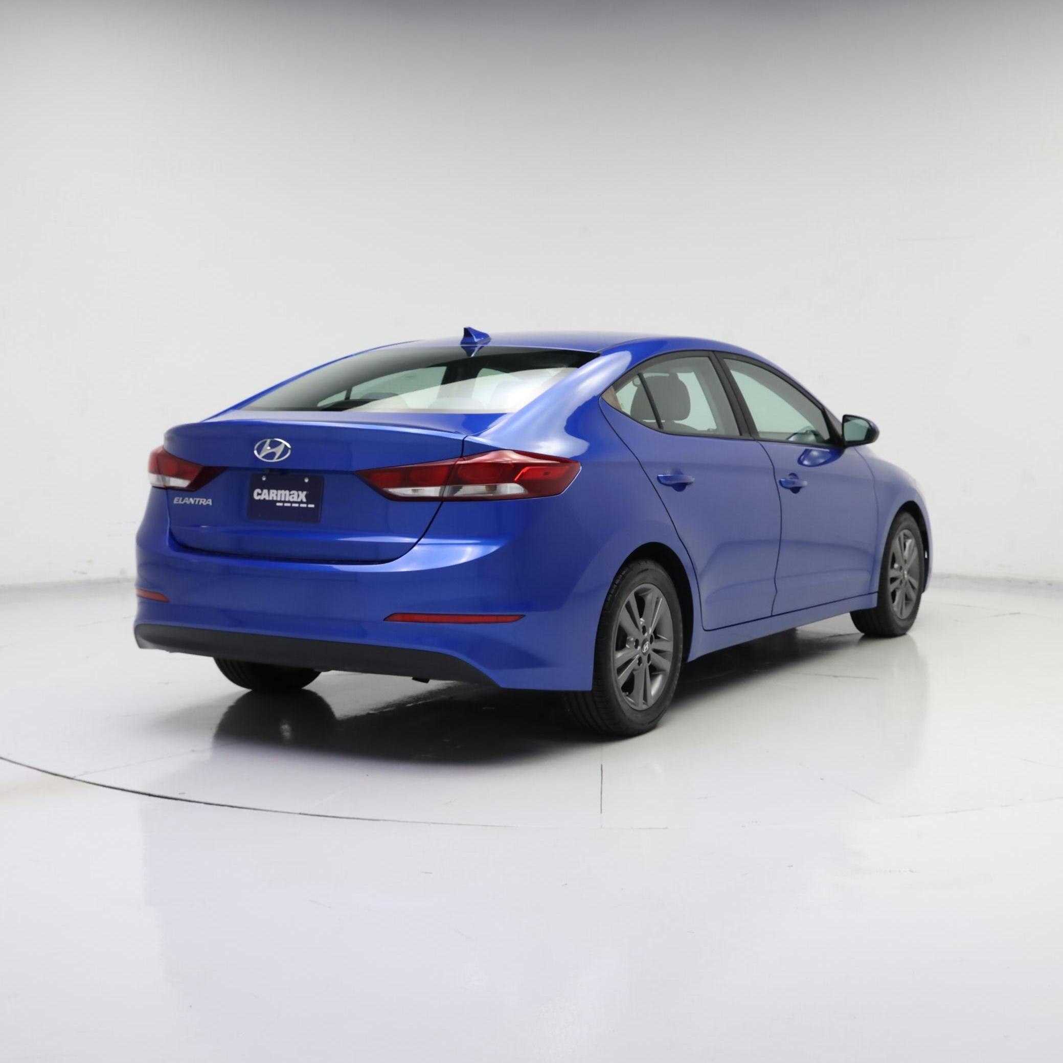 Thumbnail: 2018 Hyundai Elantra - 8