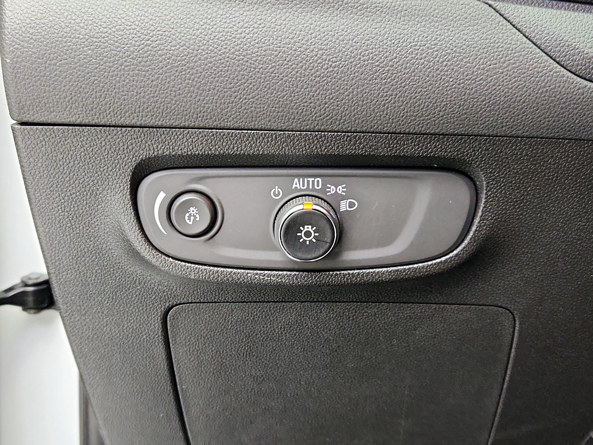 Thumbnail: 2025 Buick Encore GX - 13