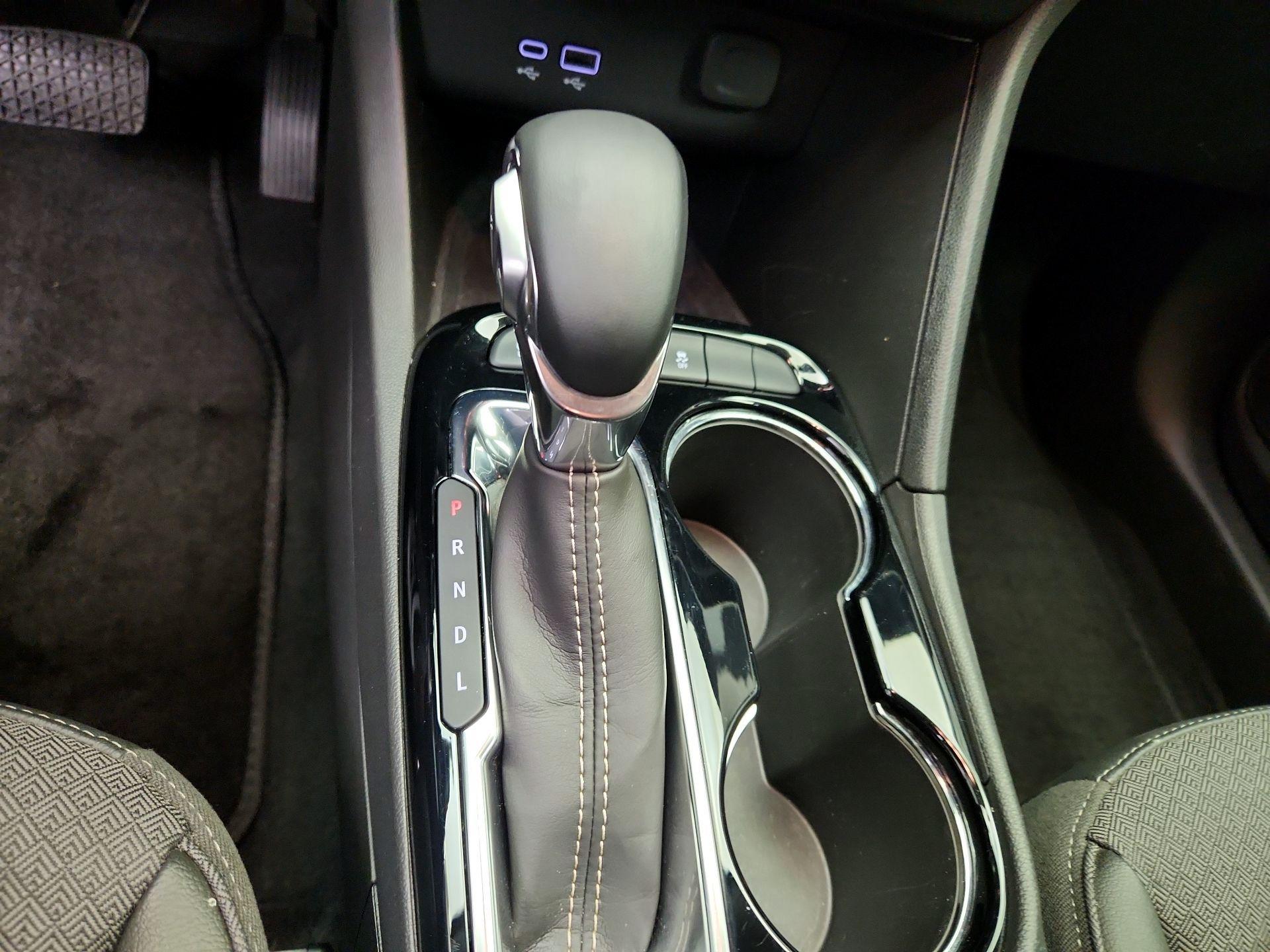 Thumbnail: 2025 Buick Encore GX - 17