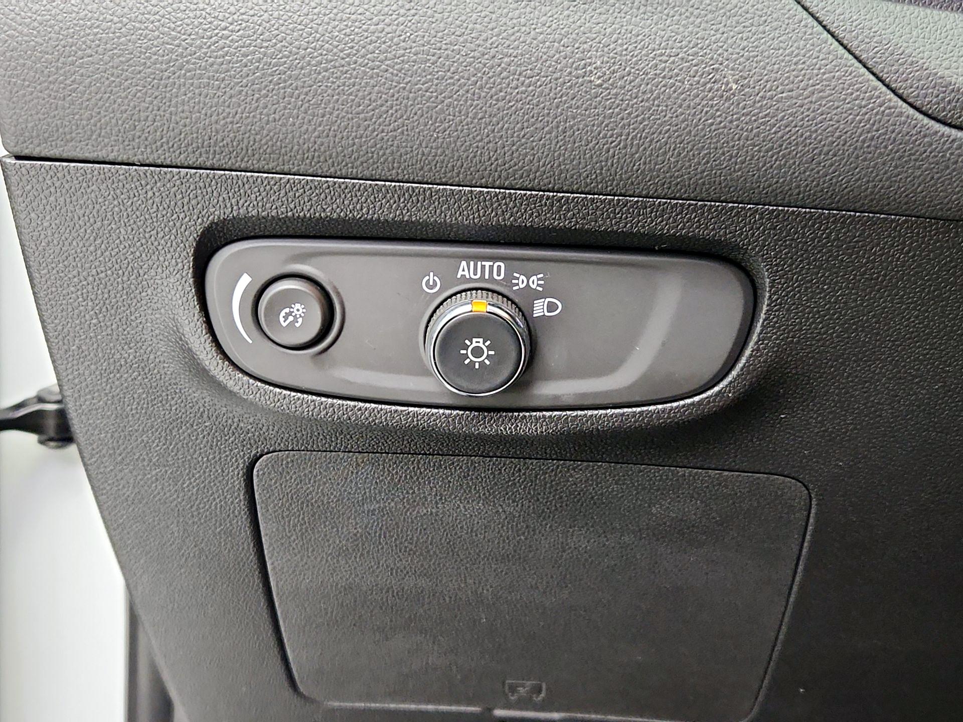 Thumbnail: 2025 Buick Encore GX - 13