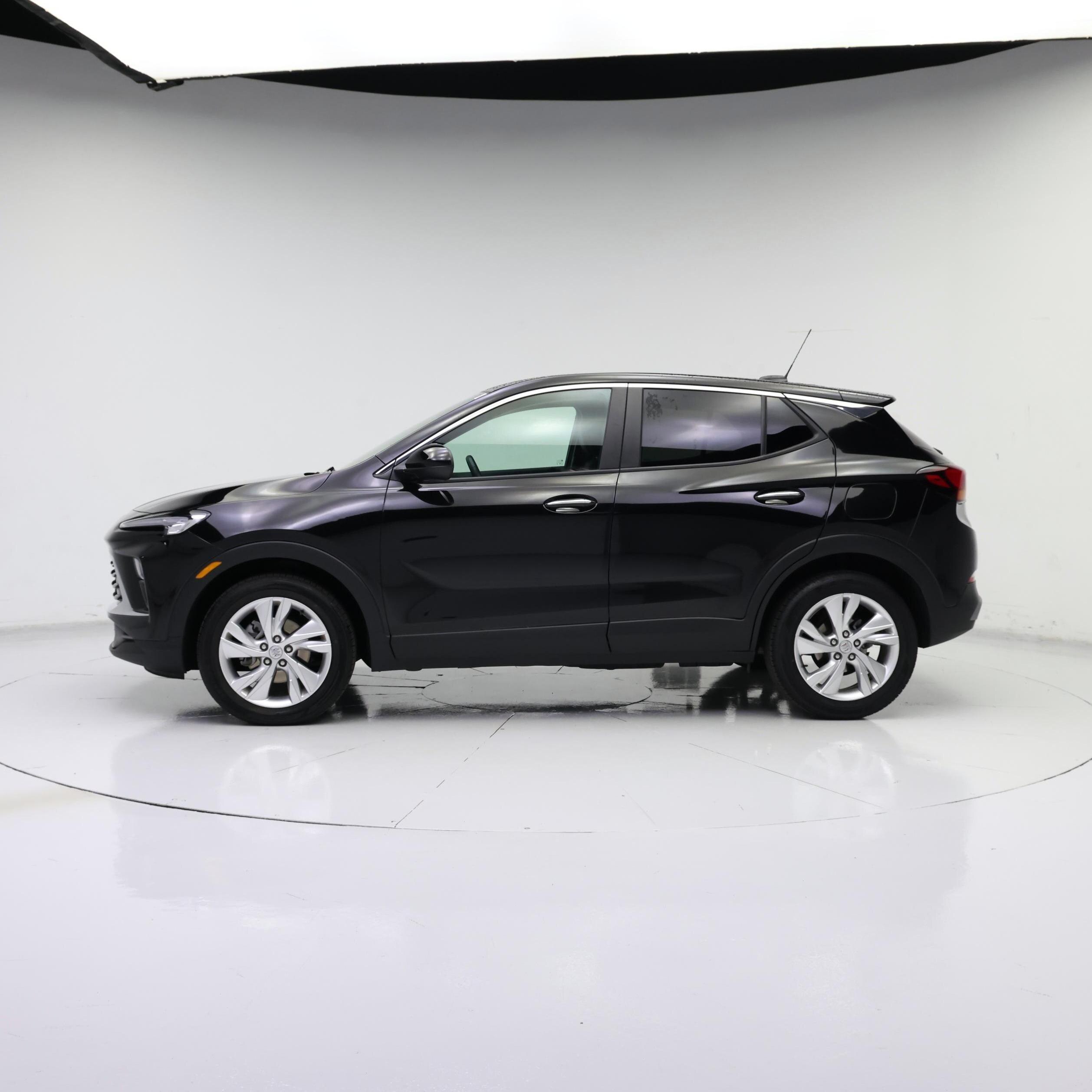Thumbnail: 2025 Buick Encore GX - 3