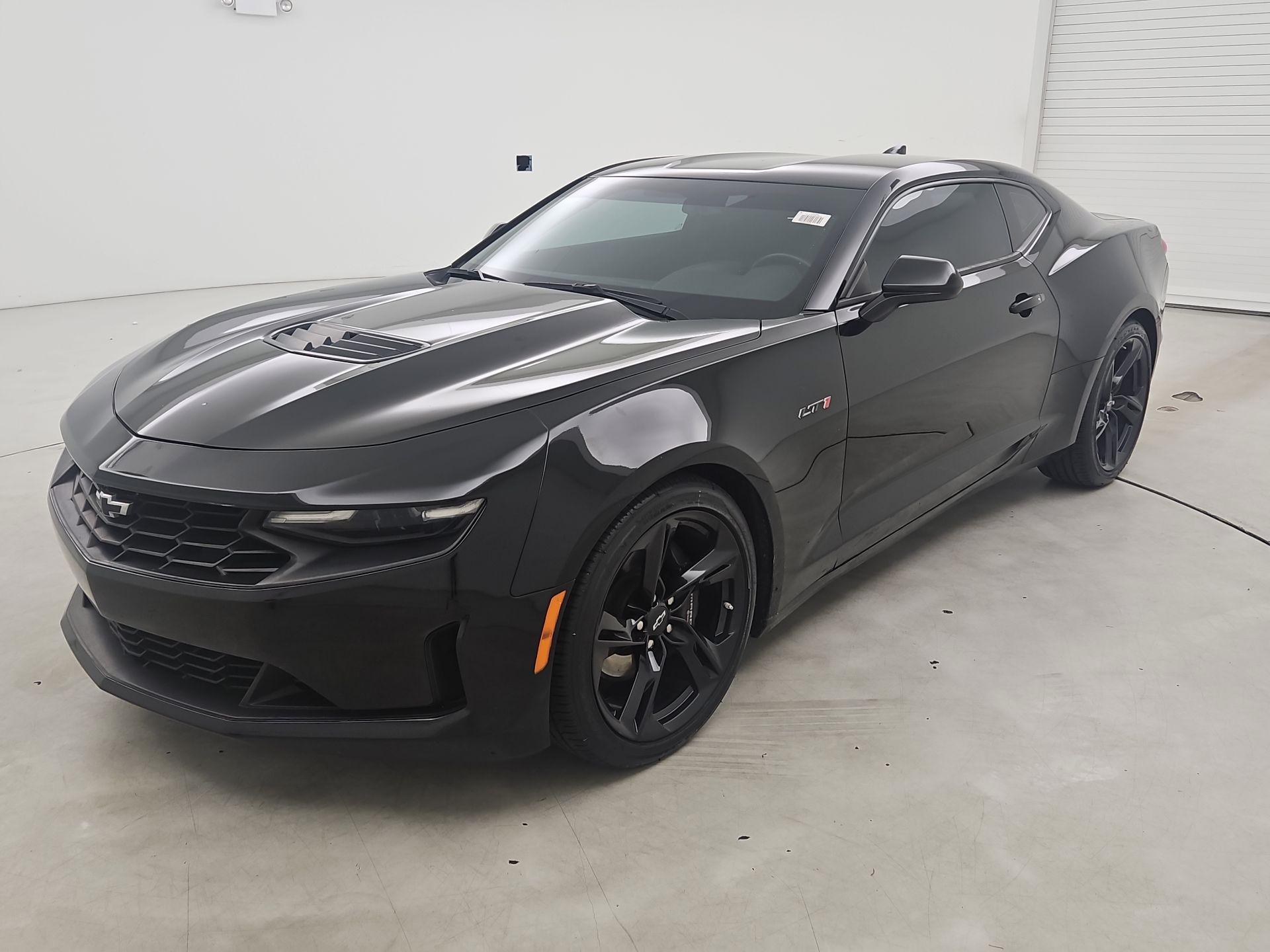 Thumbnail: 2021 Chevrolet Camaro - 3