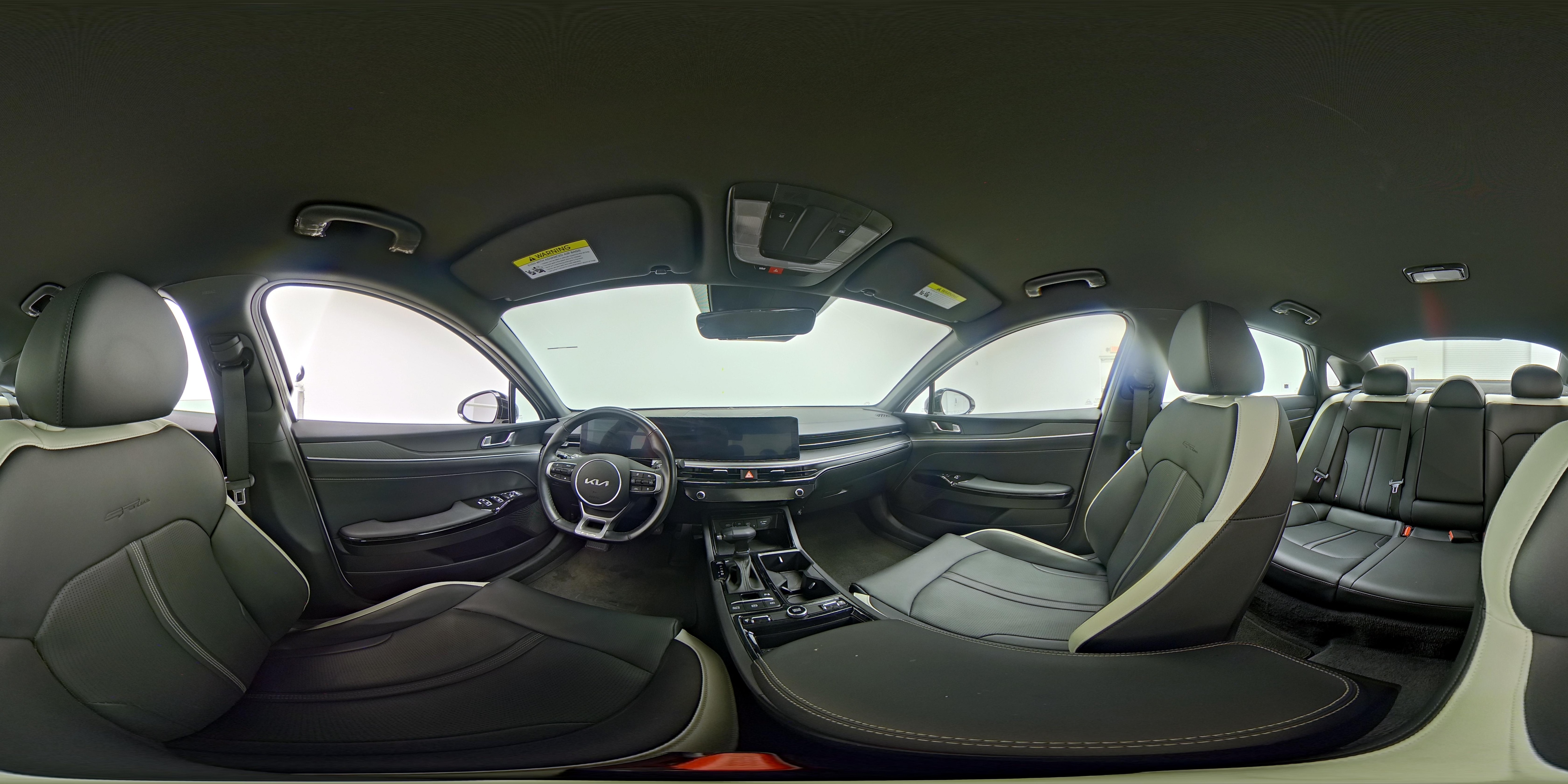 2025 Kia K5 GT-Line - Photo 27