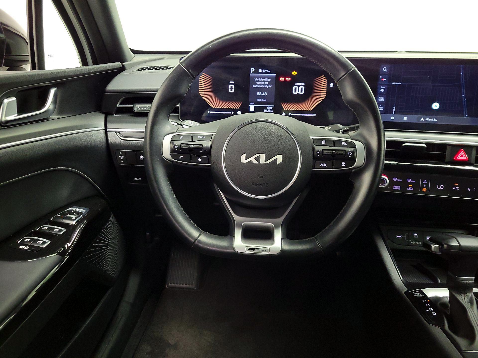 Thumbnail: 2025 Kia K5 - 10