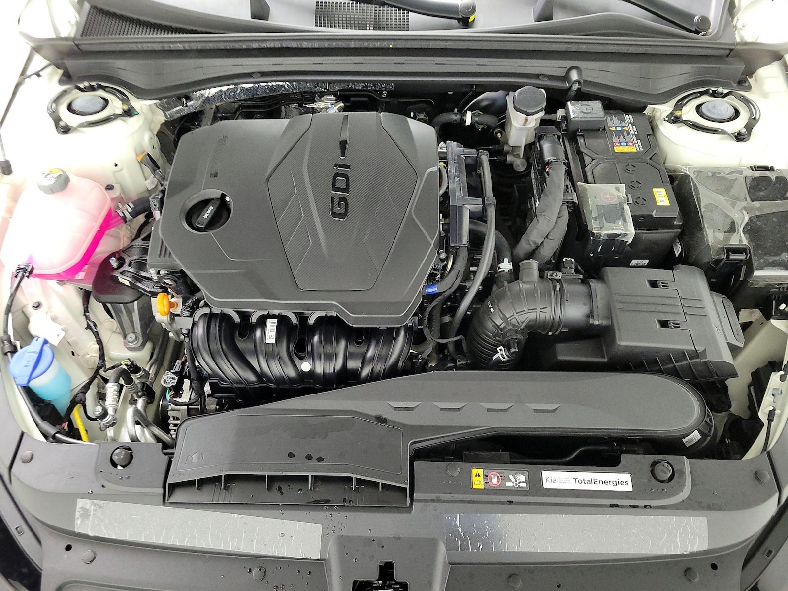 2025 Kia K5 GT-Line - Photo 23