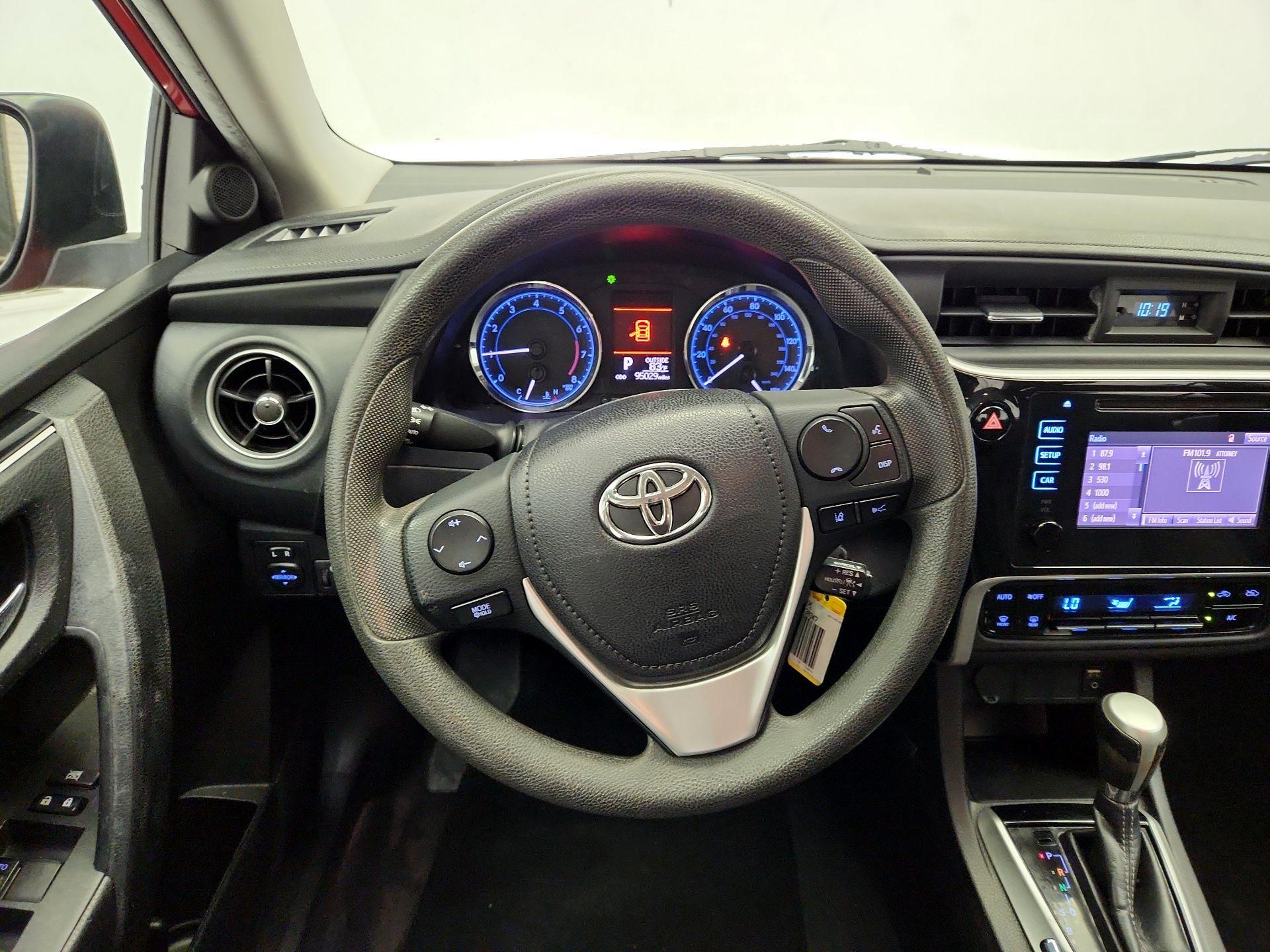 Thumbnail: 2019 Toyota Corolla - 10