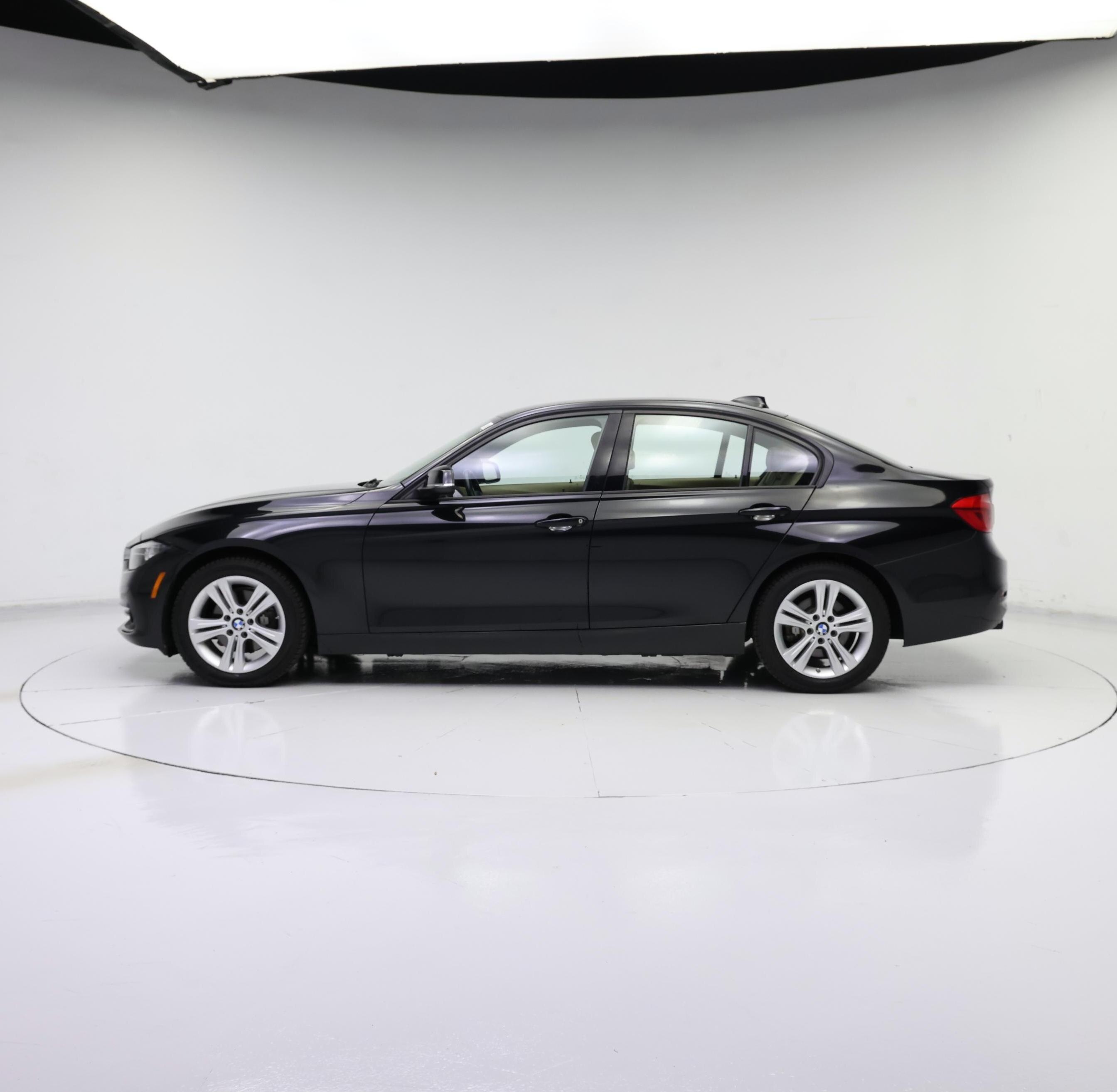 Thumbnail: 2016 BMW 3 Series - 3