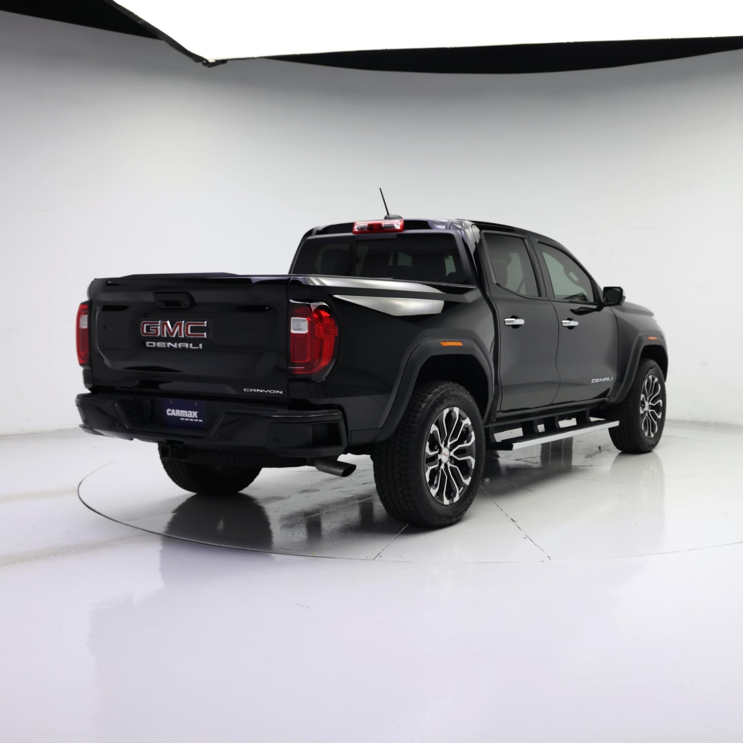 Thumbnail: 2025 GMC Canyon - 8