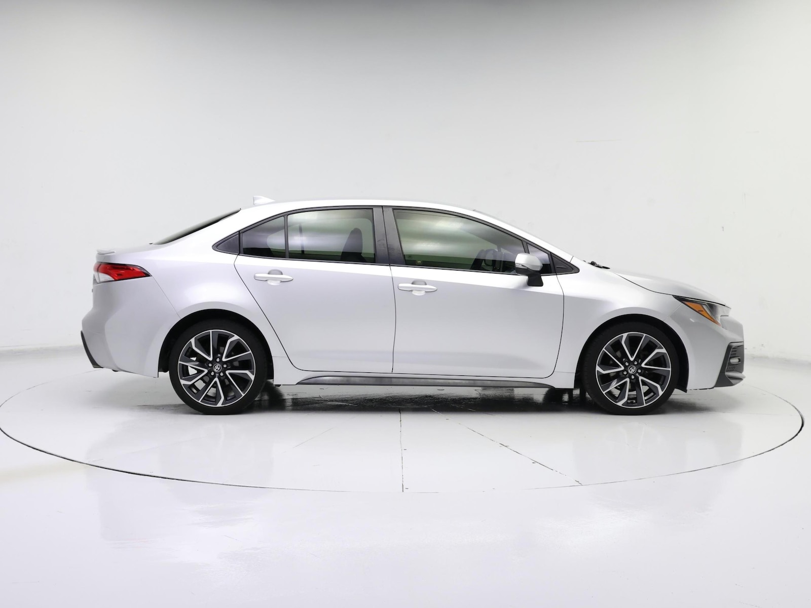2020 Toyota Corolla SE - Photo 8