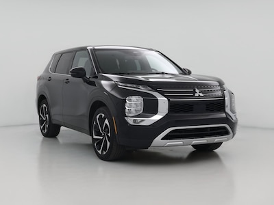 2023 Mitsubishi Outlander SE