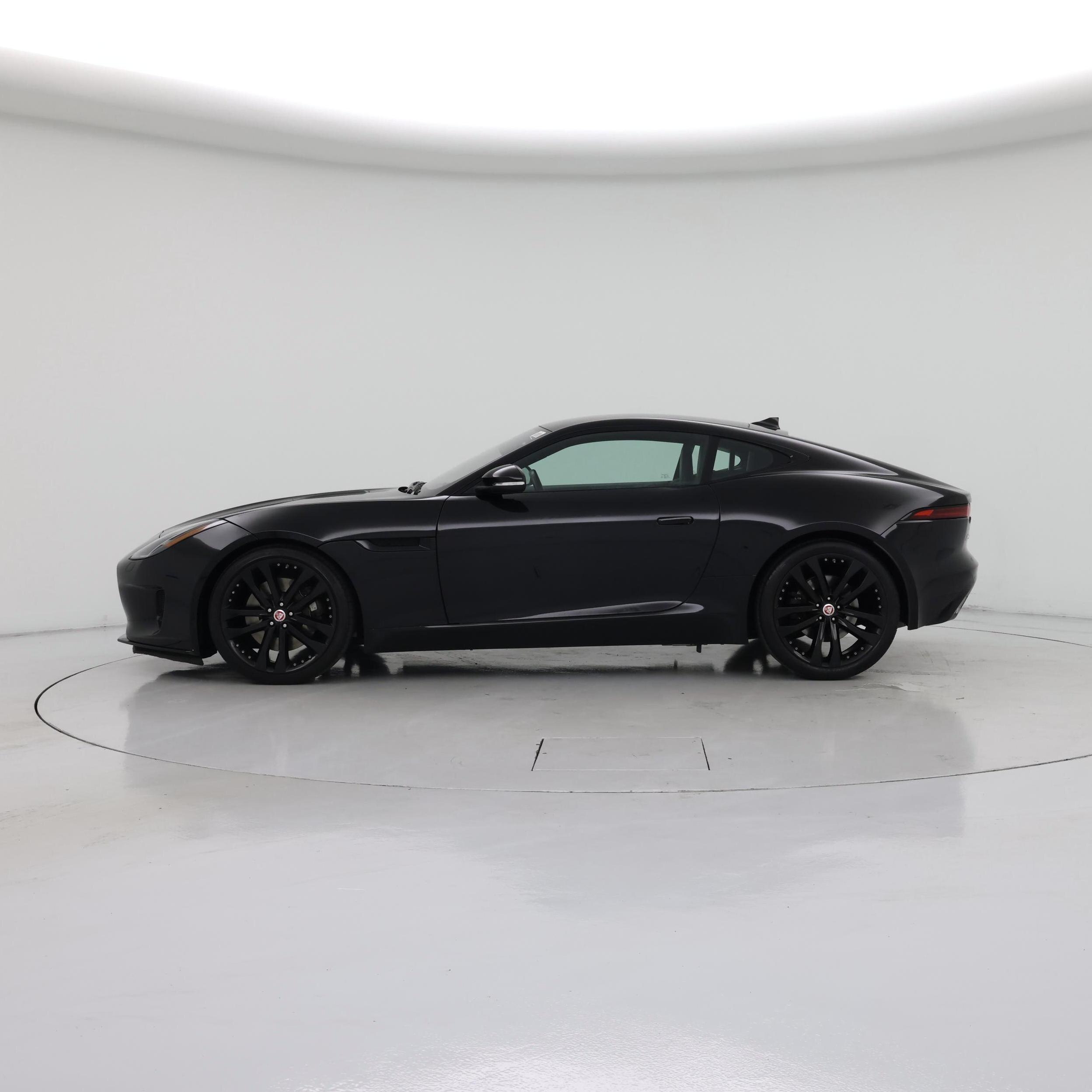 Thumbnail: 2020 Jaguar F-Type - 3