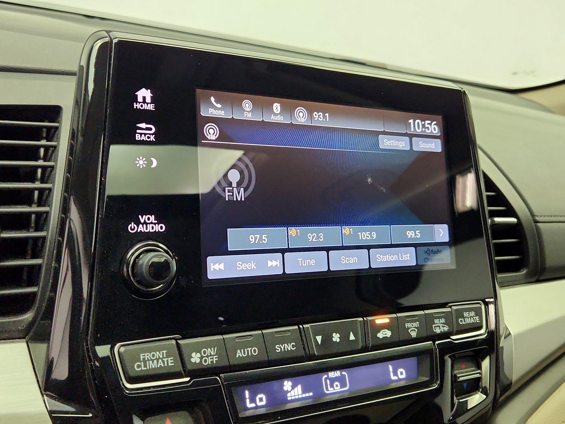Thumbnail: 2019 Honda Odyssey - 15
