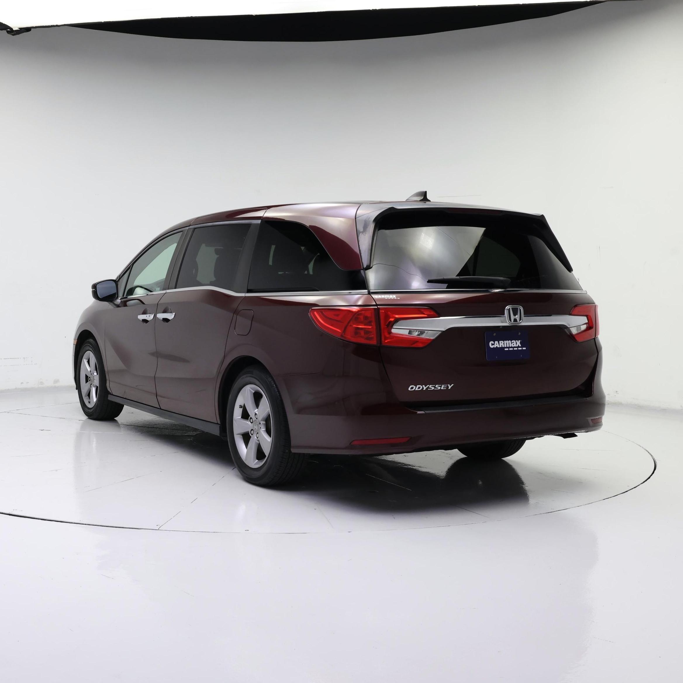 Thumbnail: 2019 Honda Odyssey - 2