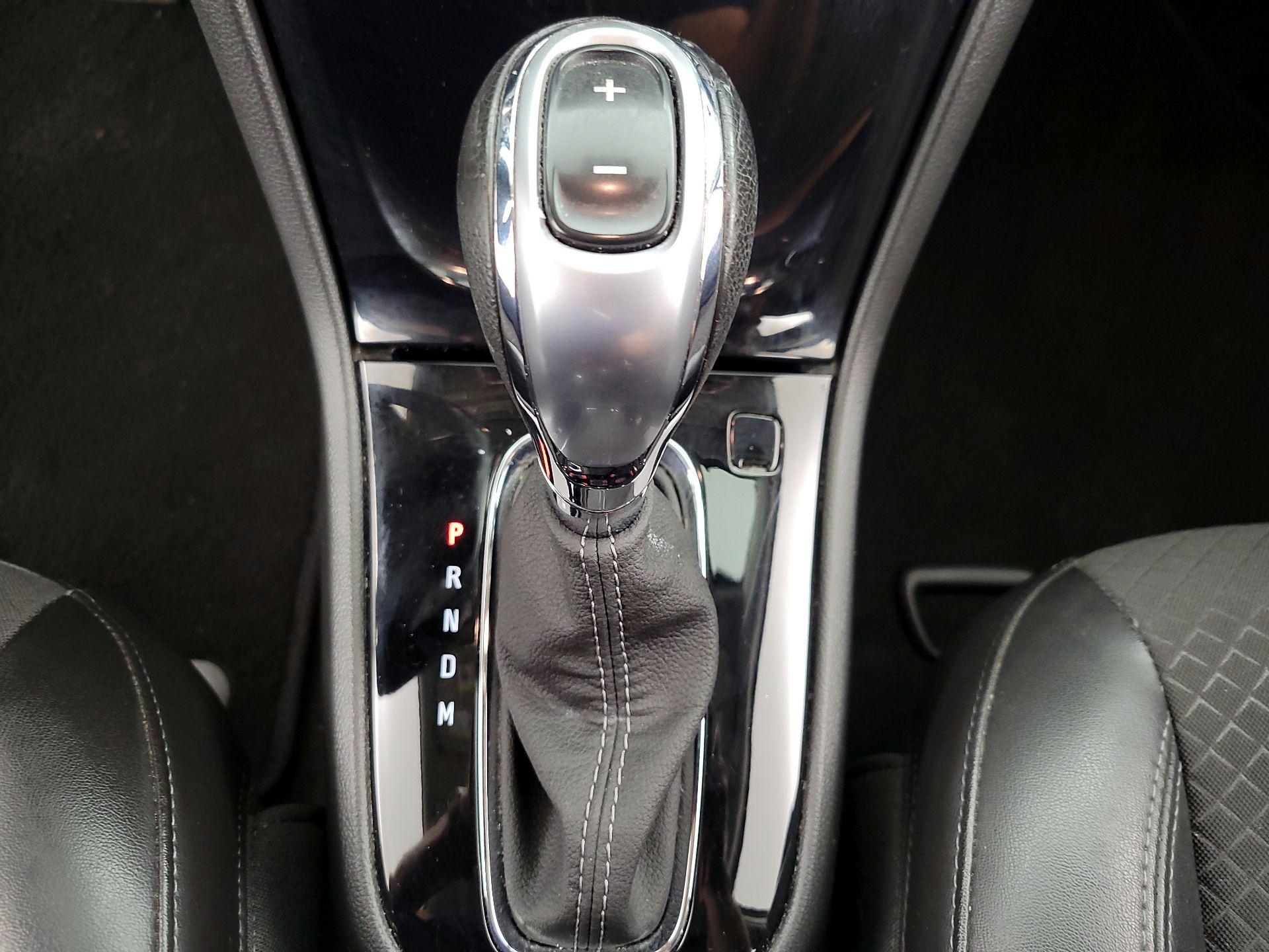 Thumbnail: 2022 Buick Encore - 17