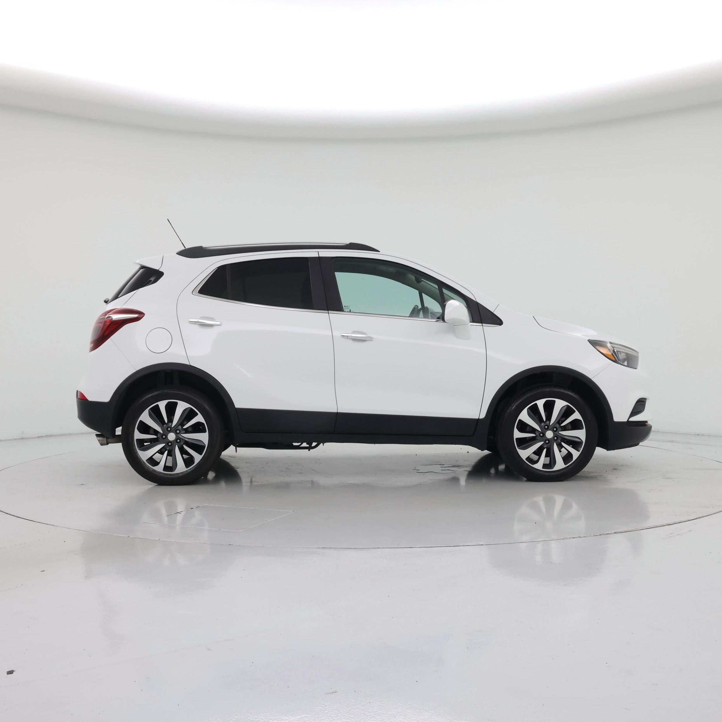 Thumbnail: 2022 Buick Encore - 7
