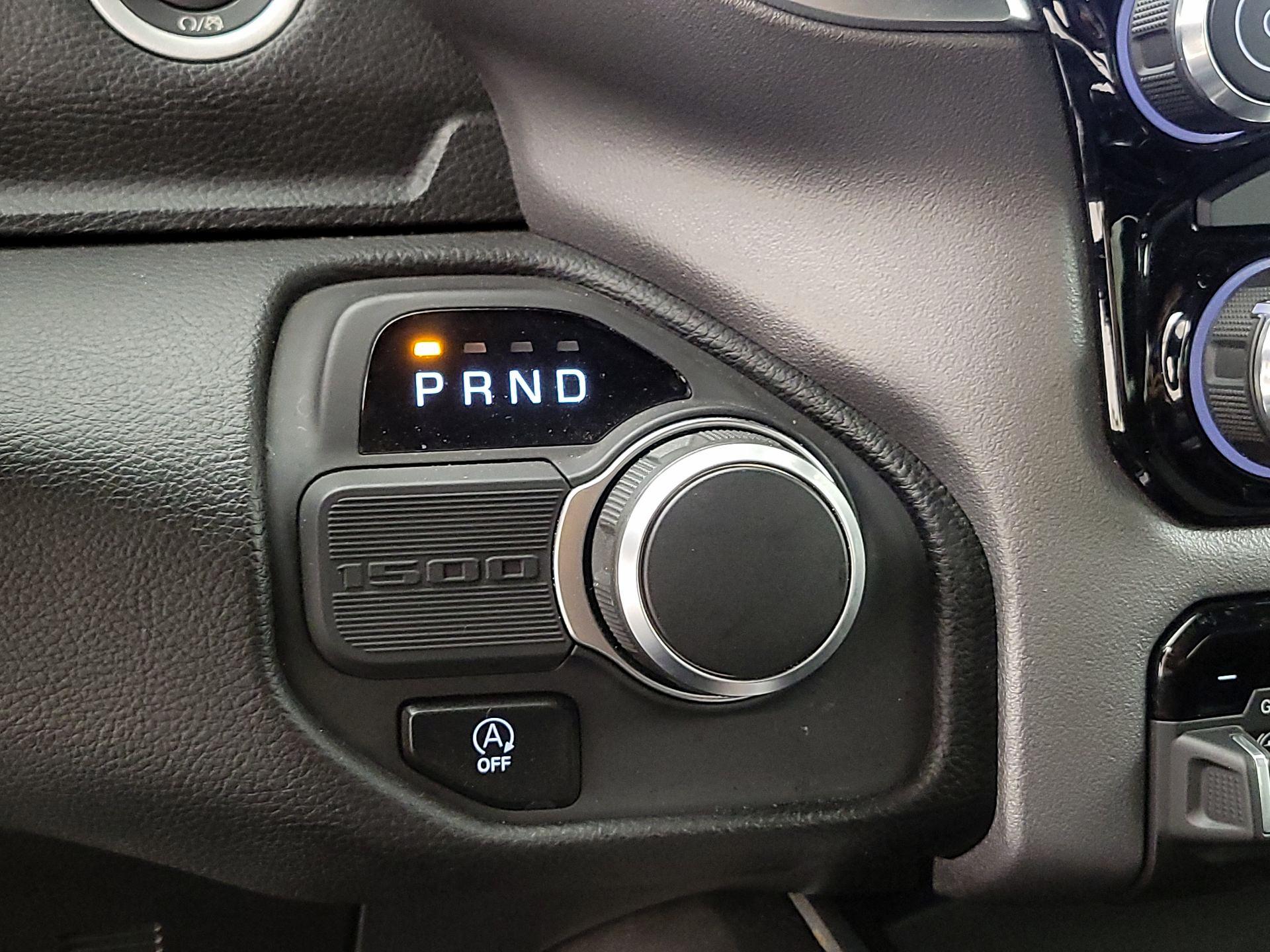 Thumbnail: 2025 RAM 1500 - 17
