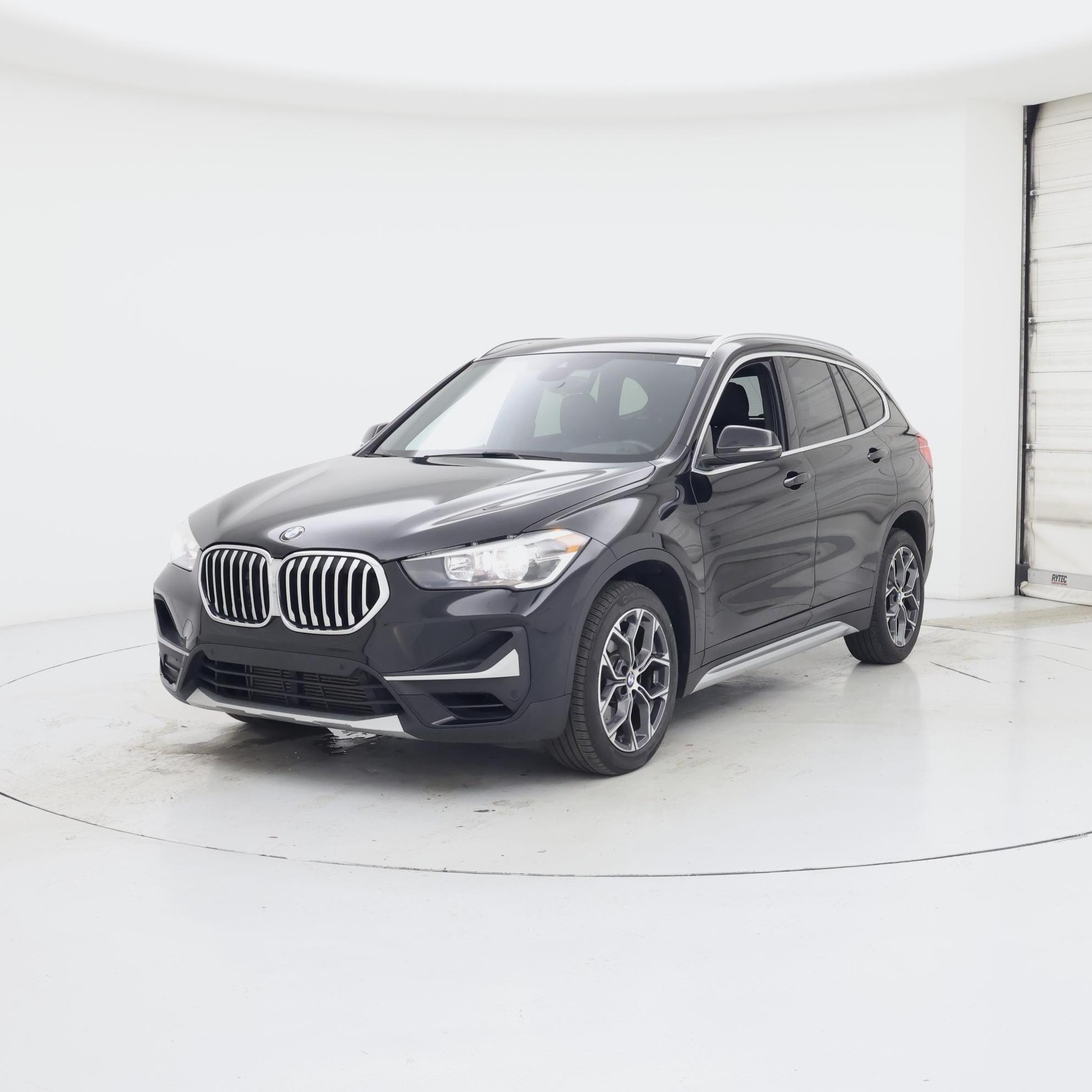 Thumbnail: 2021 BMW X1 - 4