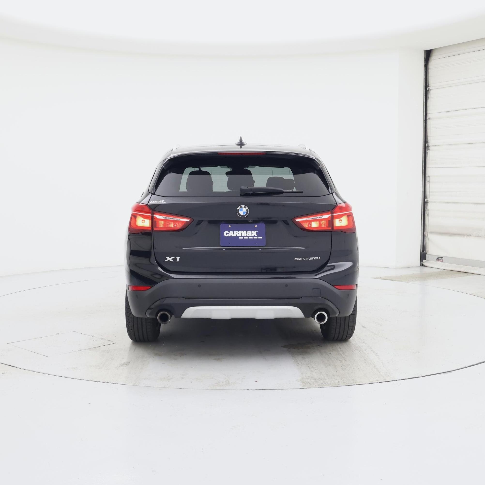 Thumbnail: 2021 BMW X1 - 6