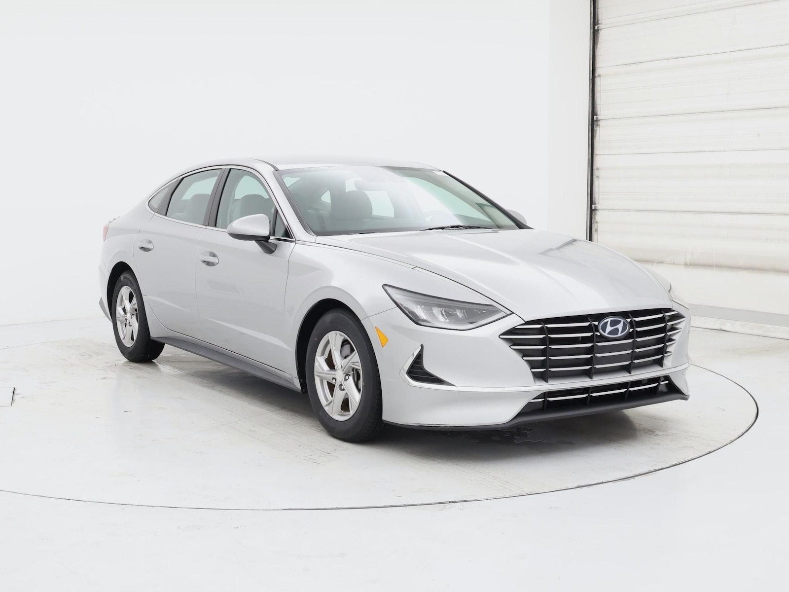 2021 Hyundai Sonata SE - Photo 2