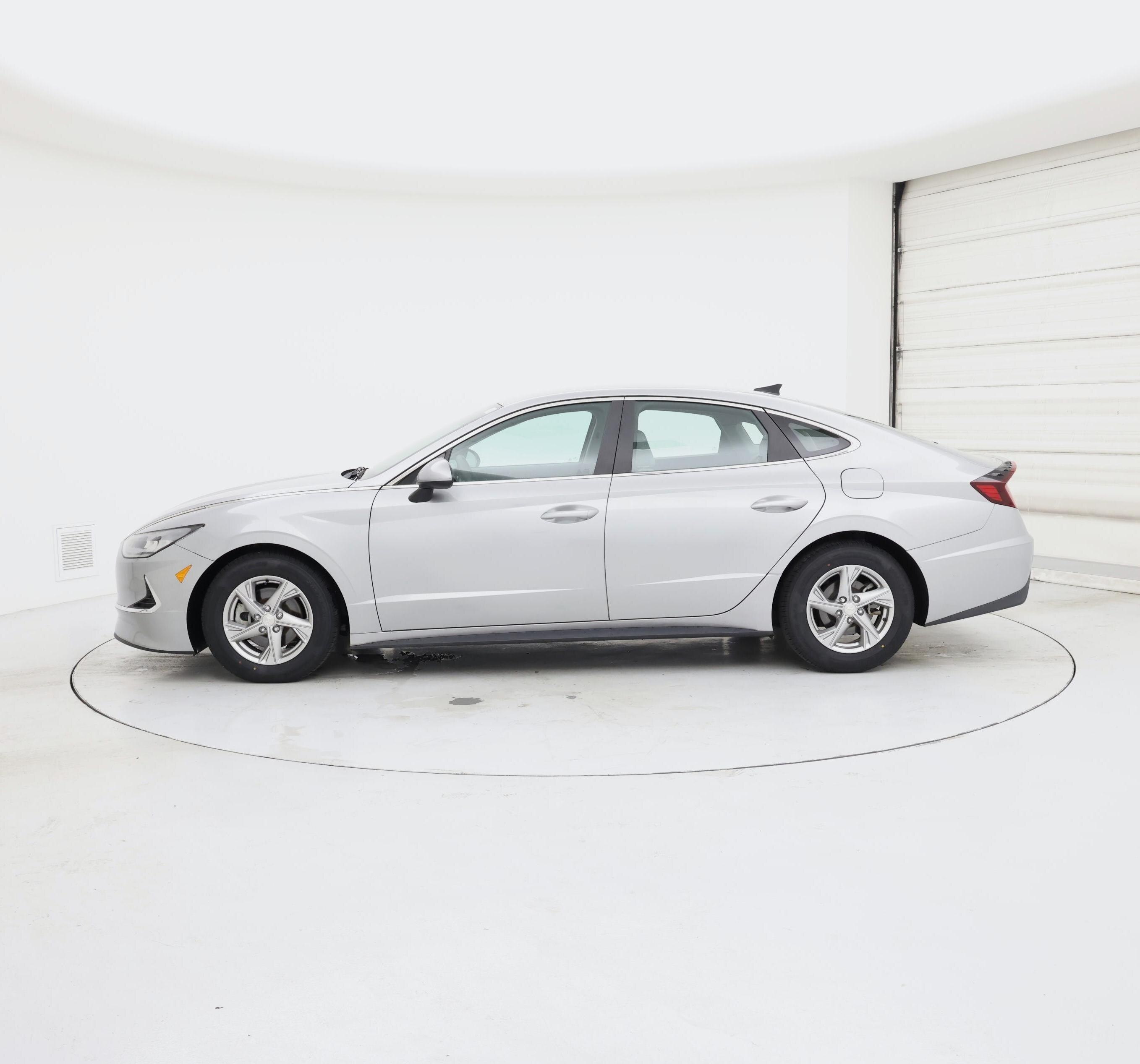 Thumbnail: 2021 Hyundai Sonata - 3