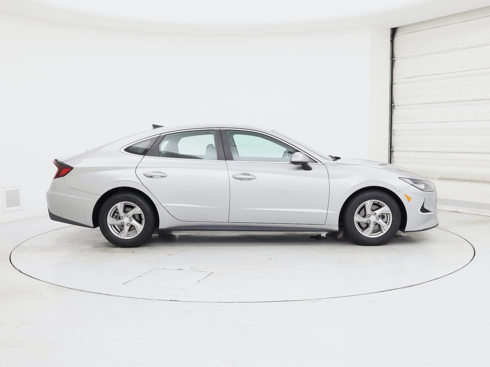 2021 Hyundai Sonata SE - Photo 8