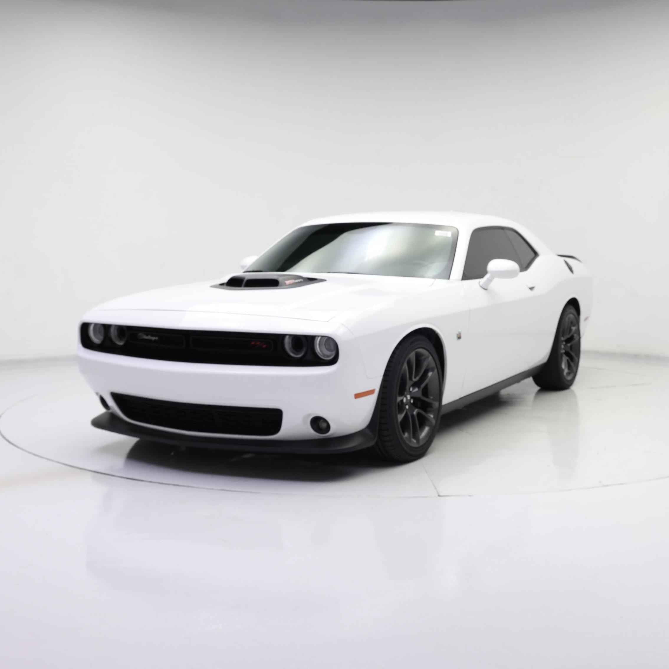 Thumbnail: 2022 Dodge Challenger - 4
