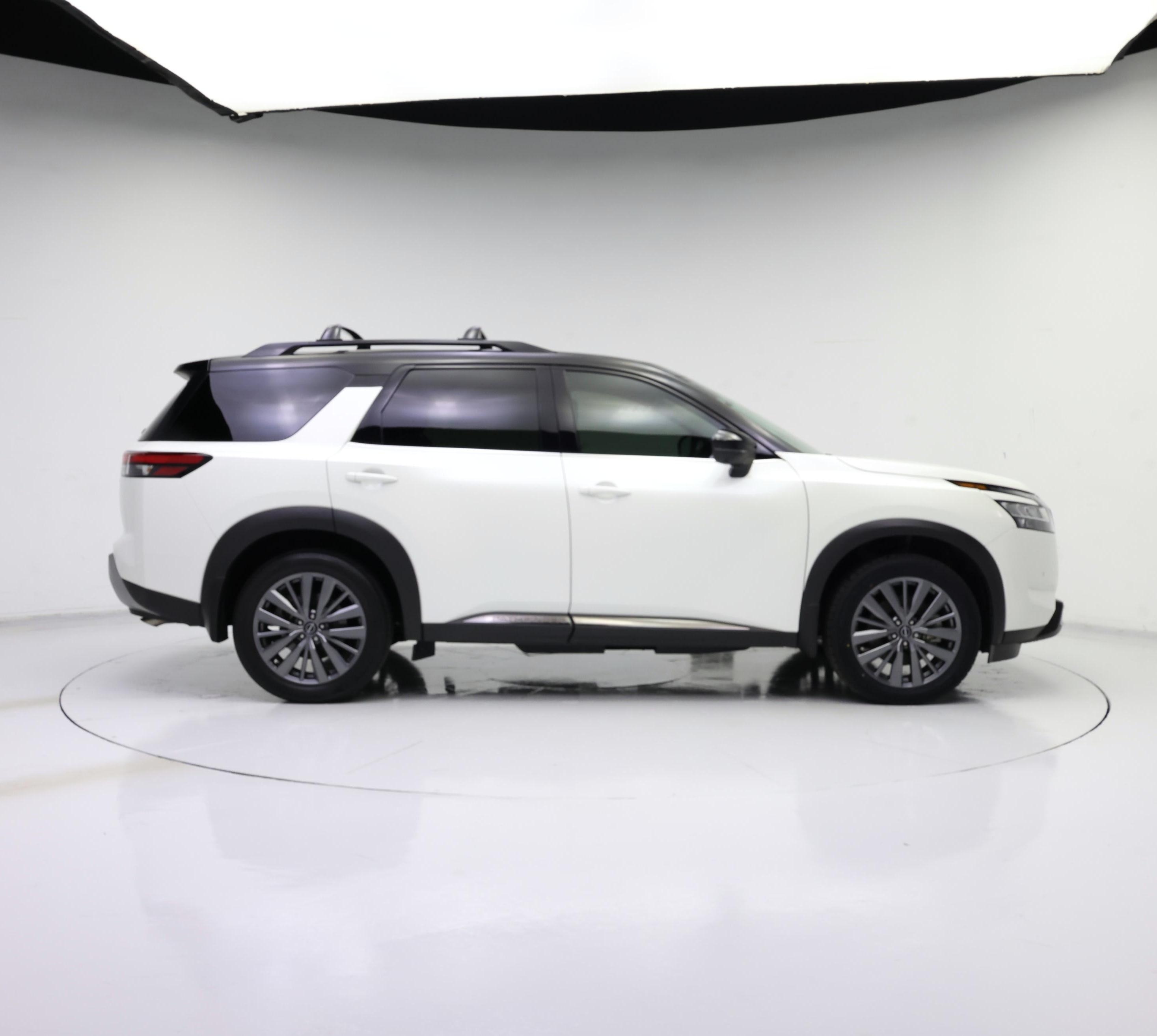 Thumbnail: 2024 Nissan Pathfinder - 7