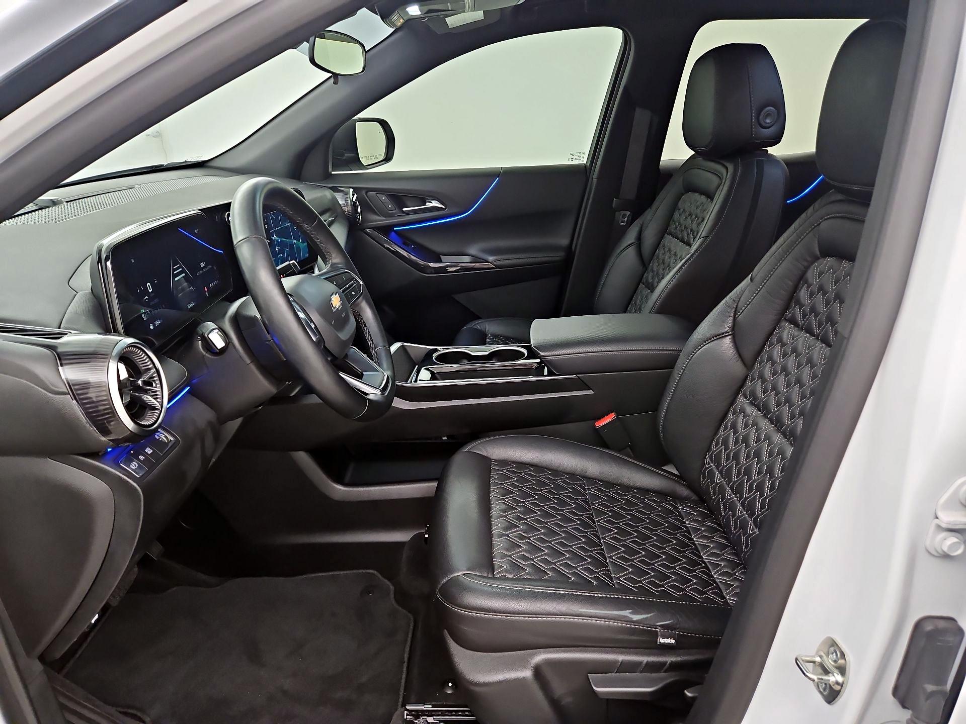 Thumbnail: 2025 Chevrolet Equinox - 9