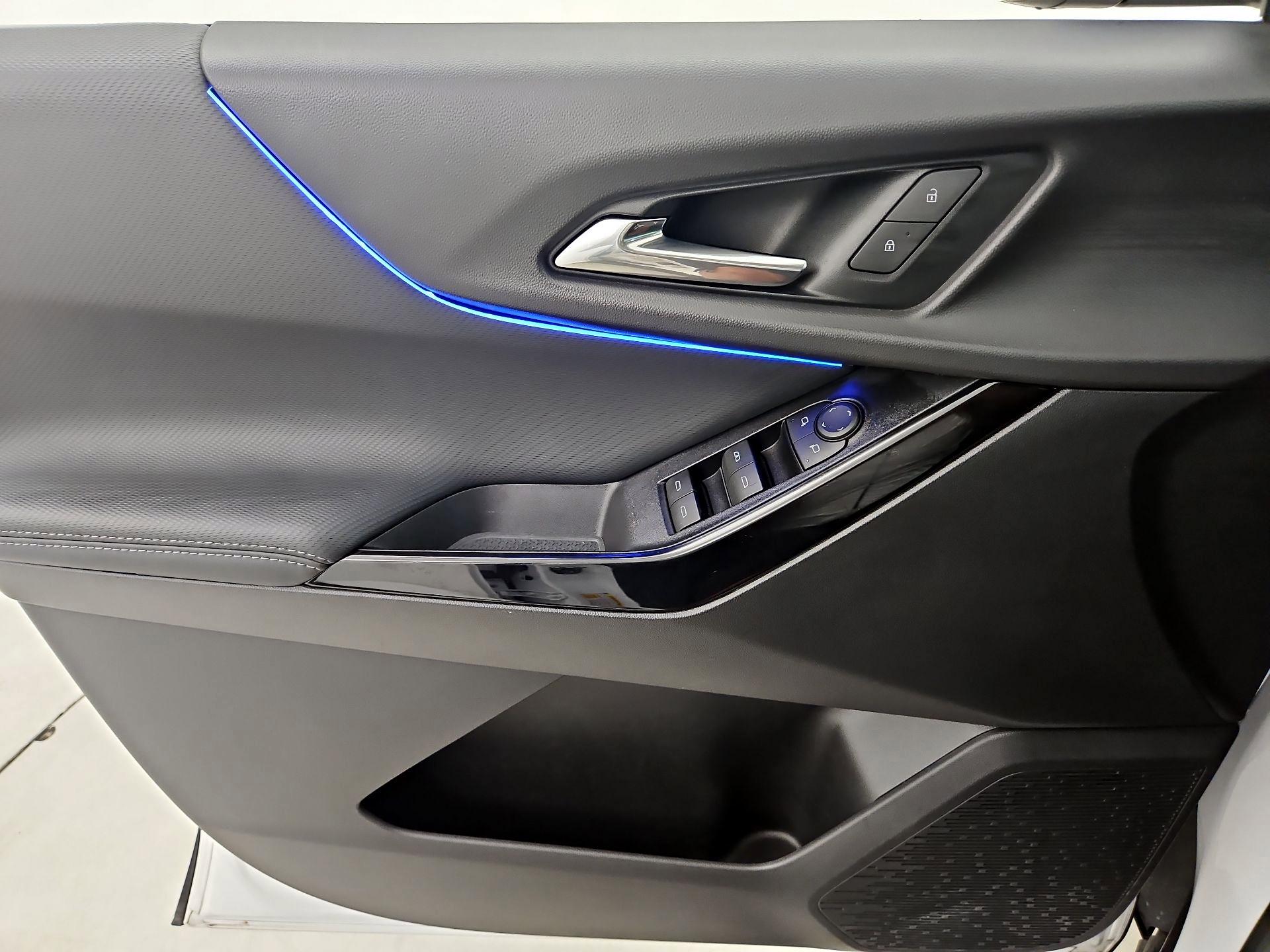 Thumbnail: 2025 Chevrolet Equinox - 10