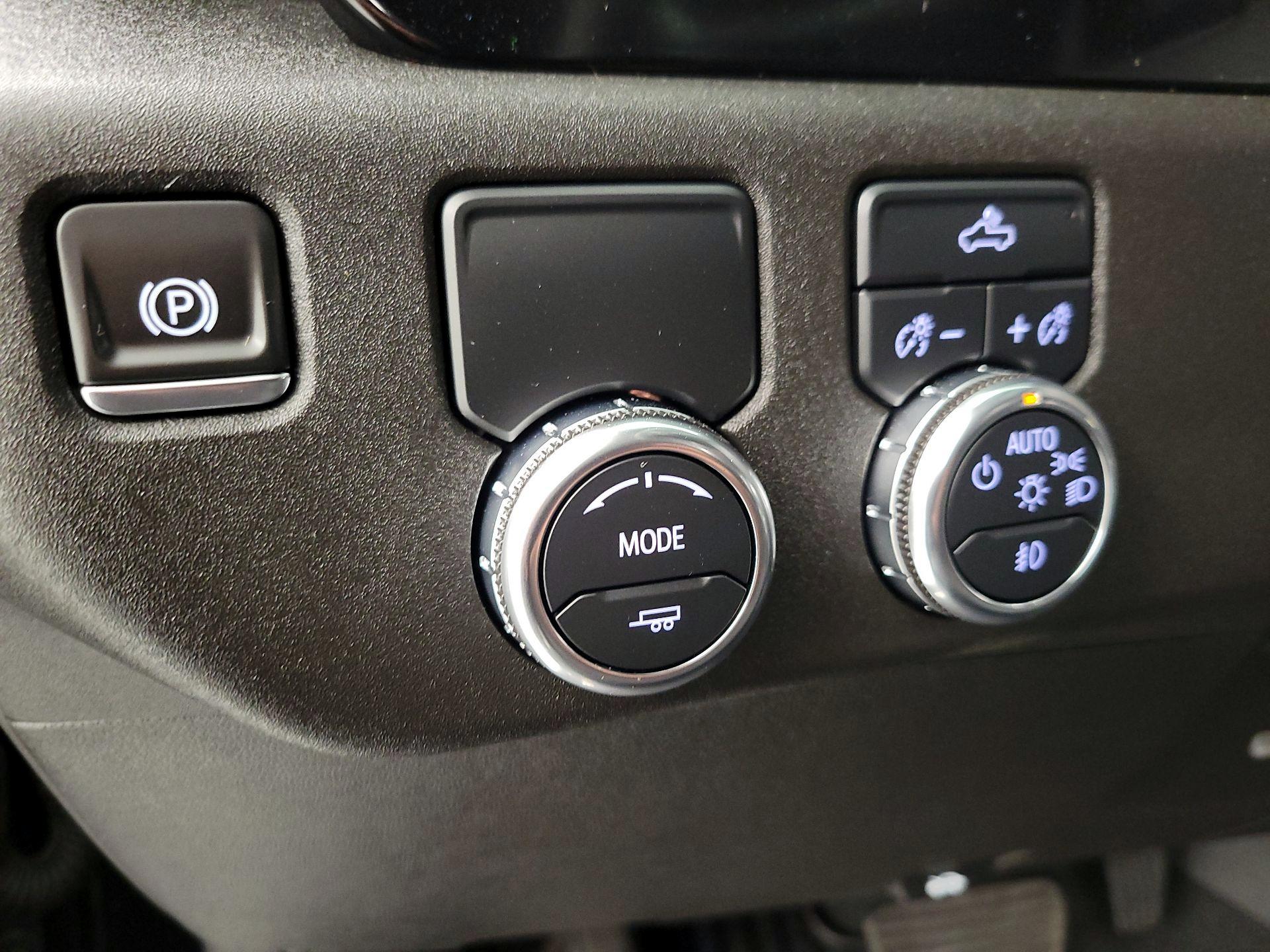 Thumbnail: 2025 GMC Sierra 1500 - 13