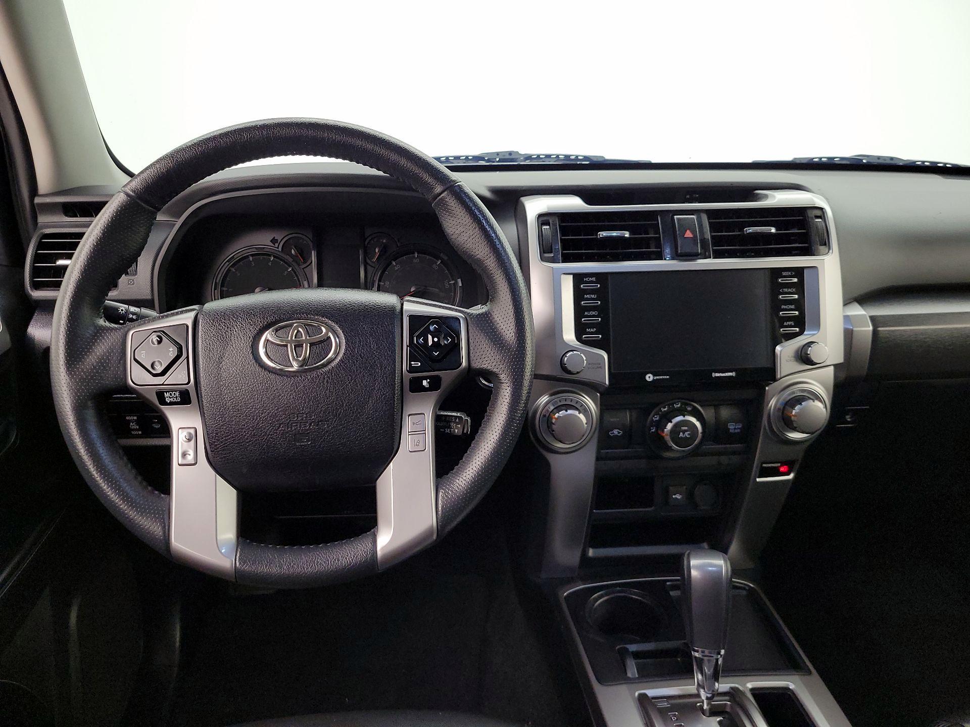 Thumbnail: 2022 Toyota 4Runner - 10