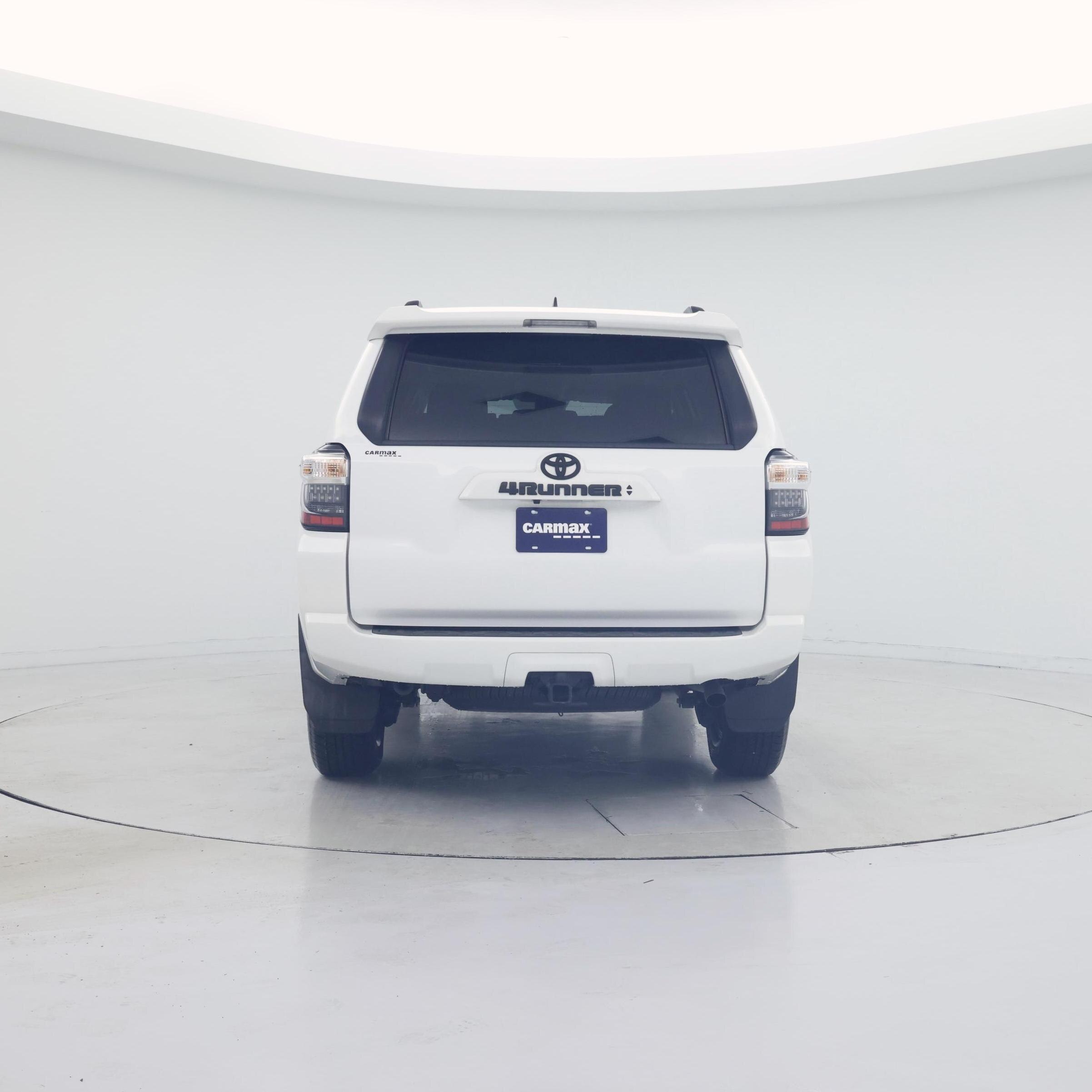 Thumbnail: 2022 Toyota 4Runner - 6