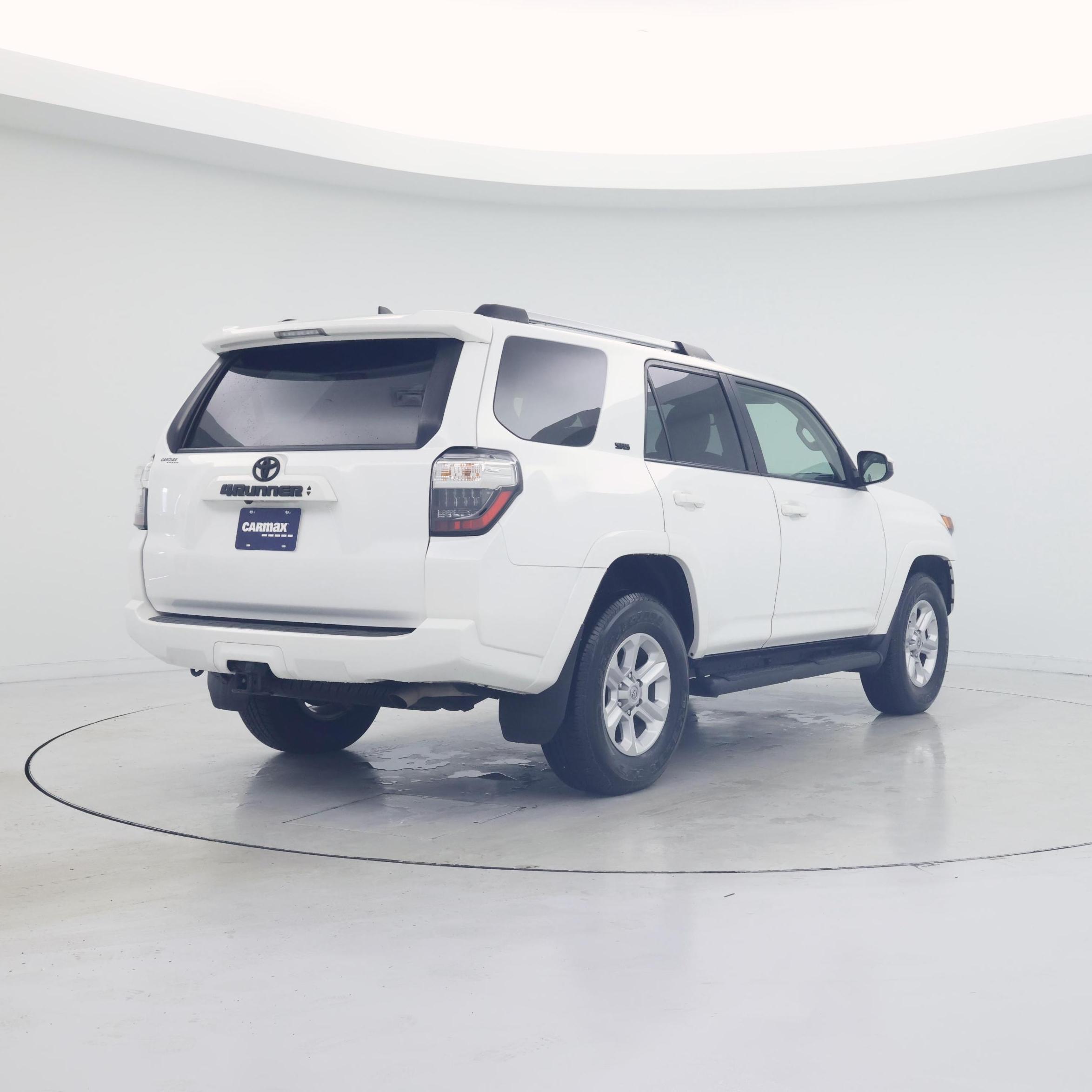 Thumbnail: 2022 Toyota 4Runner - 8