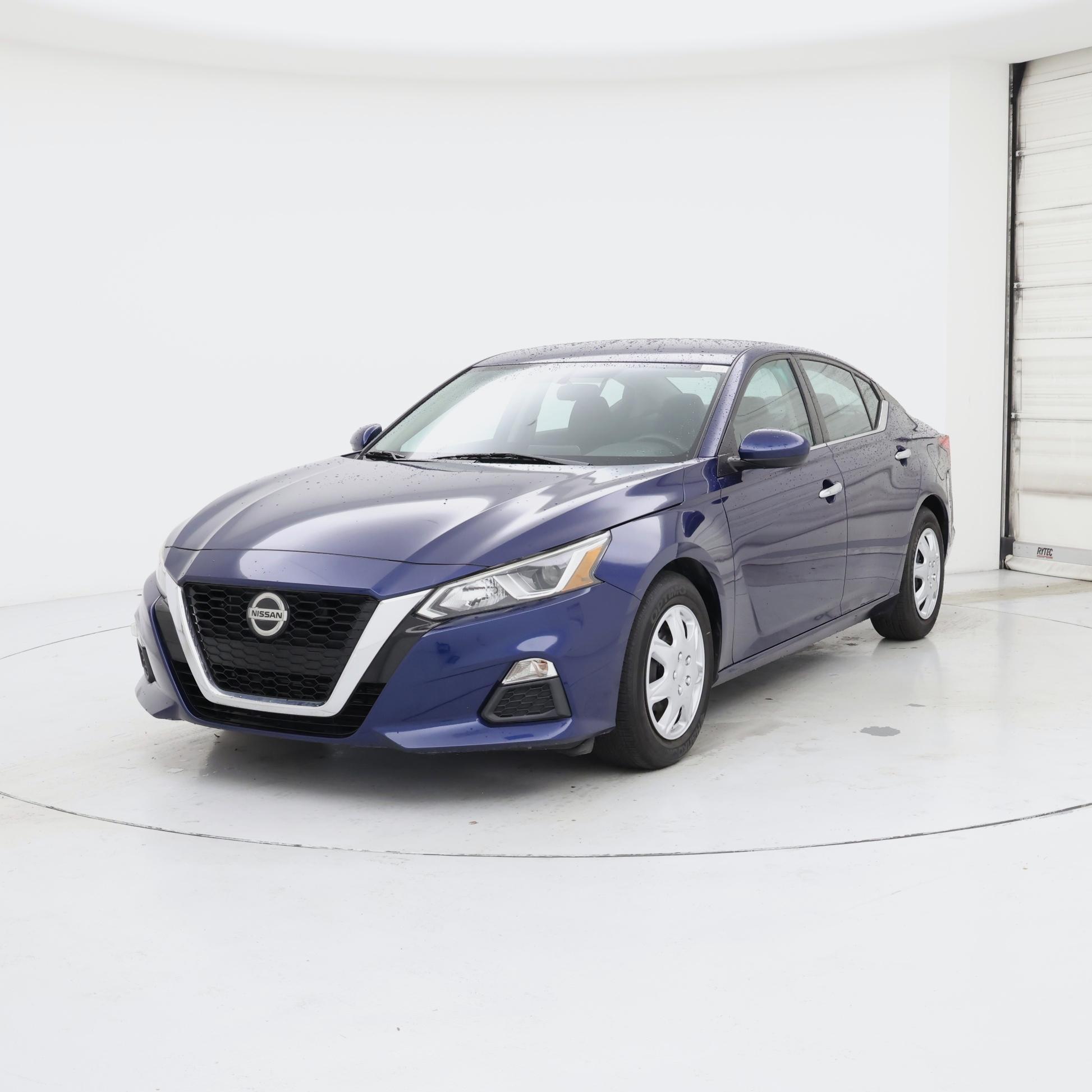 Thumbnail: 2020 Nissan Altima - 4