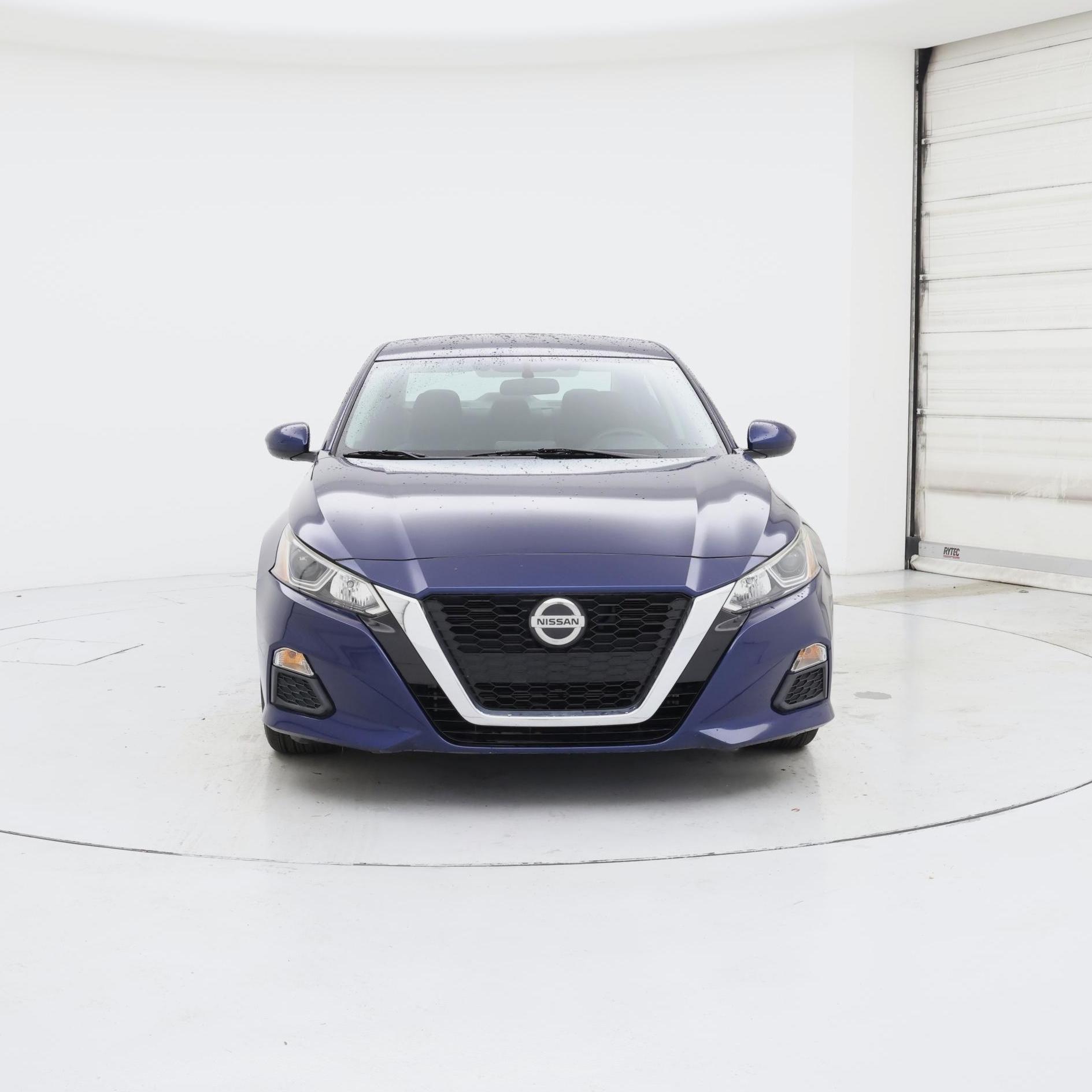 Thumbnail: 2020 Nissan Altima - 5