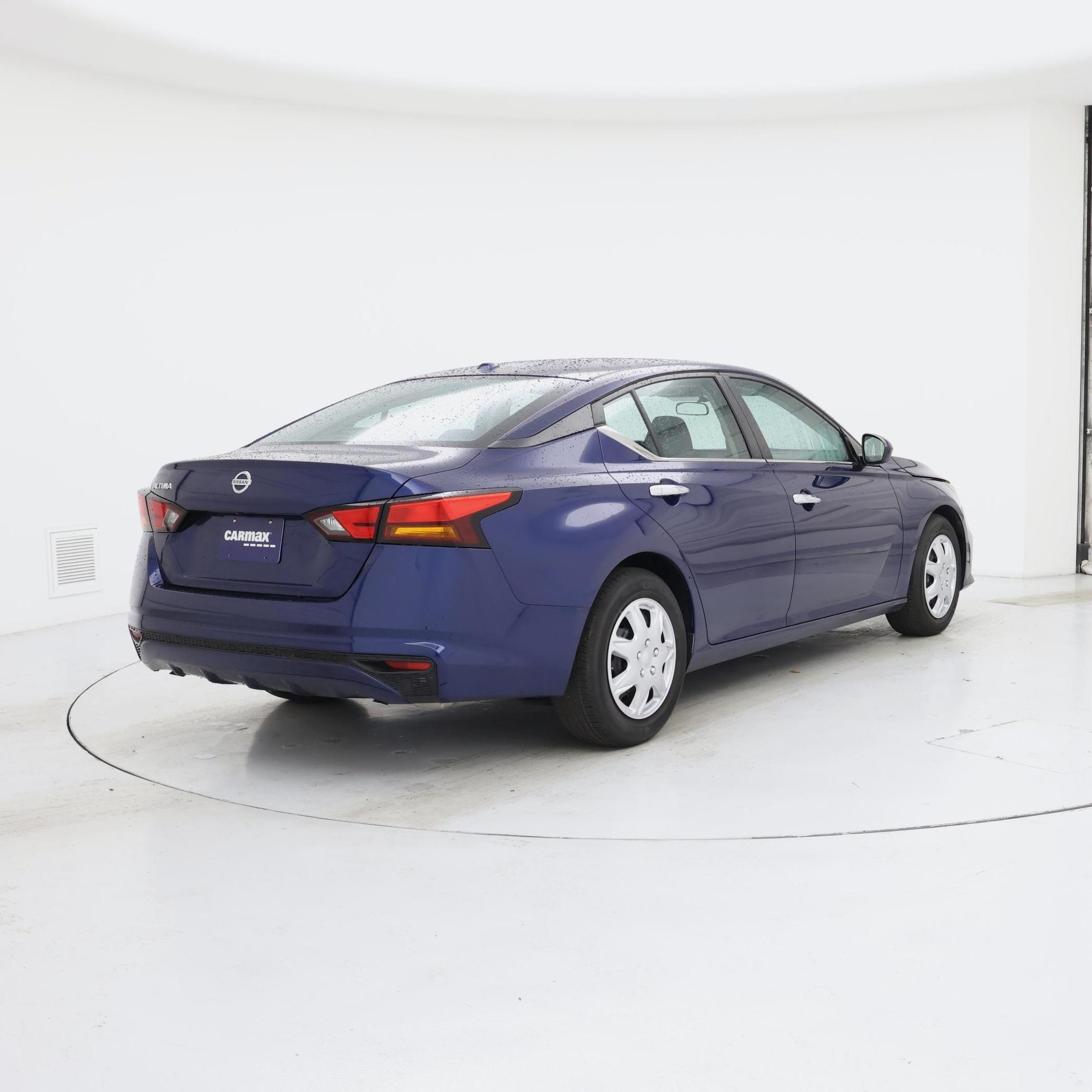 Thumbnail: 2020 Nissan Altima - 8