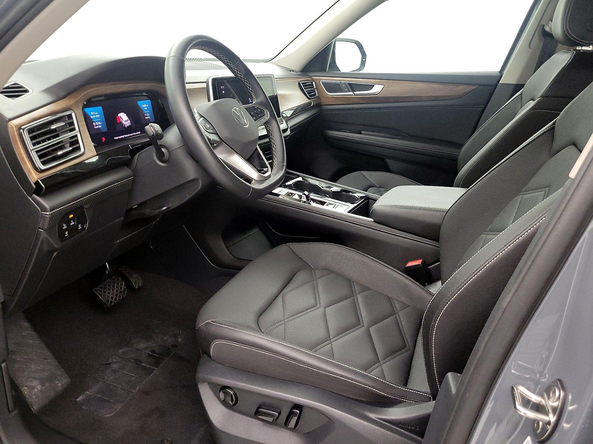 Thumbnail: 2025 Volkswagen Atlas - 11