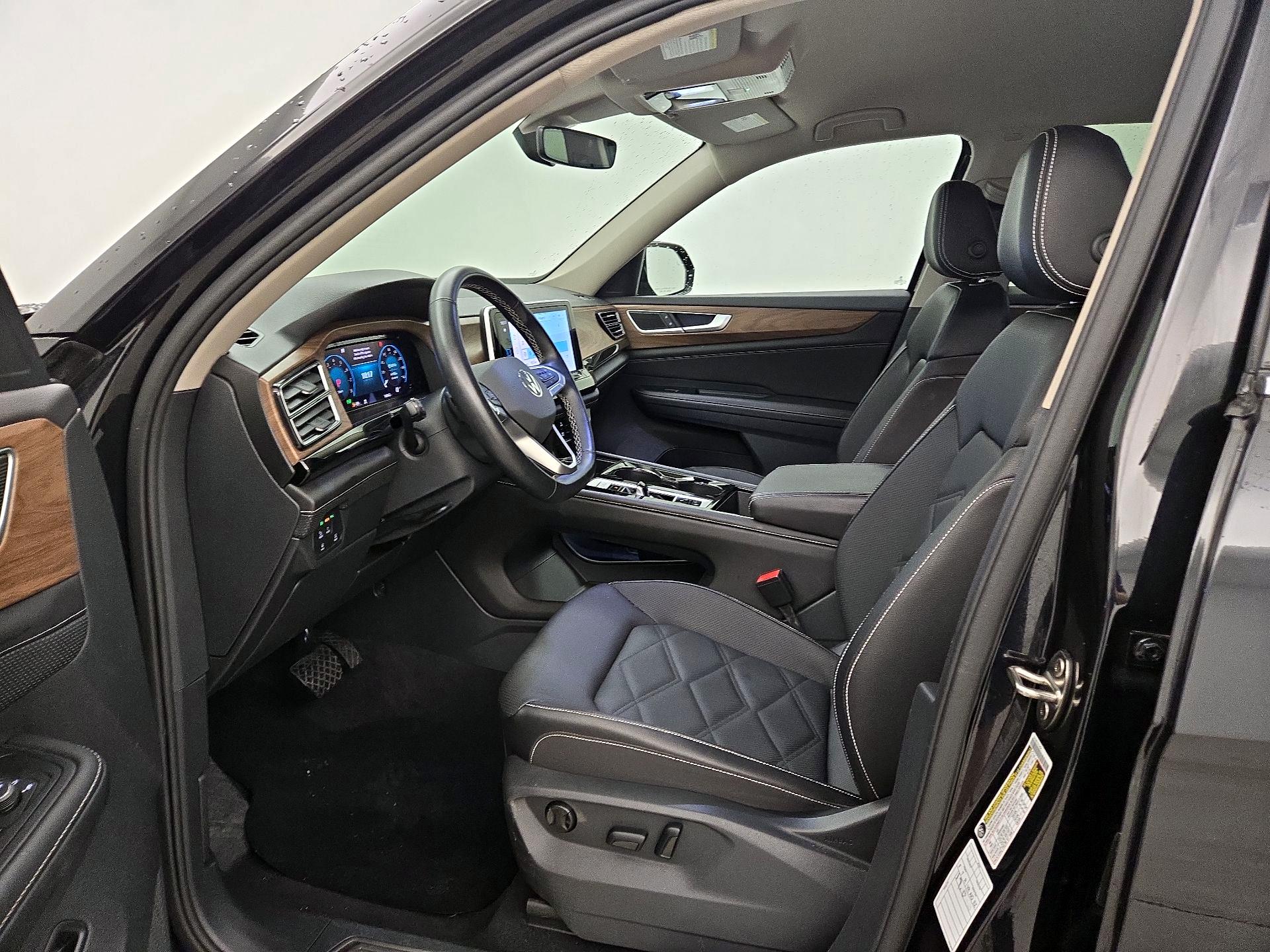 Thumbnail: 2025 Volkswagen Atlas - 11
