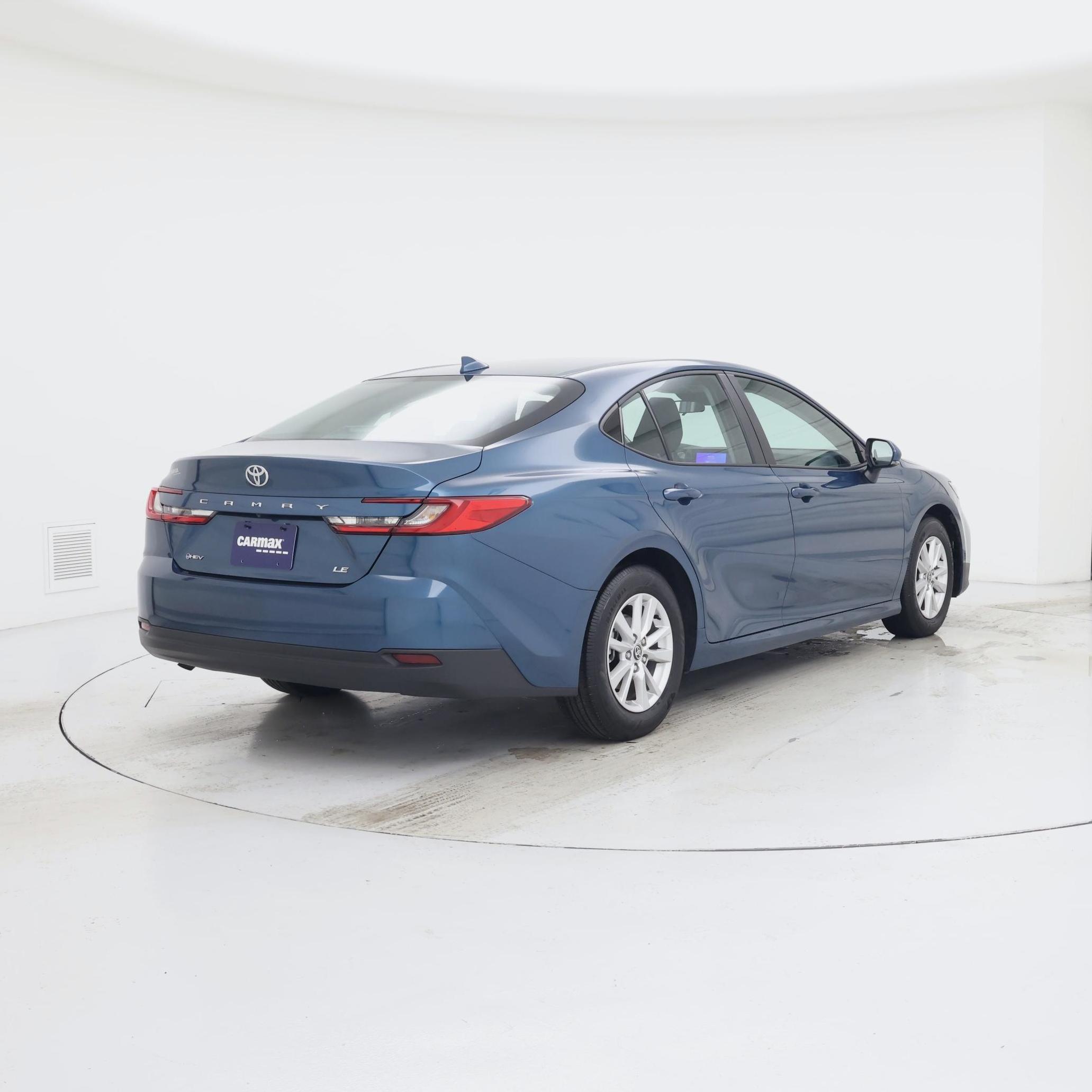 Thumbnail: 2025 Toyota Camry - 8