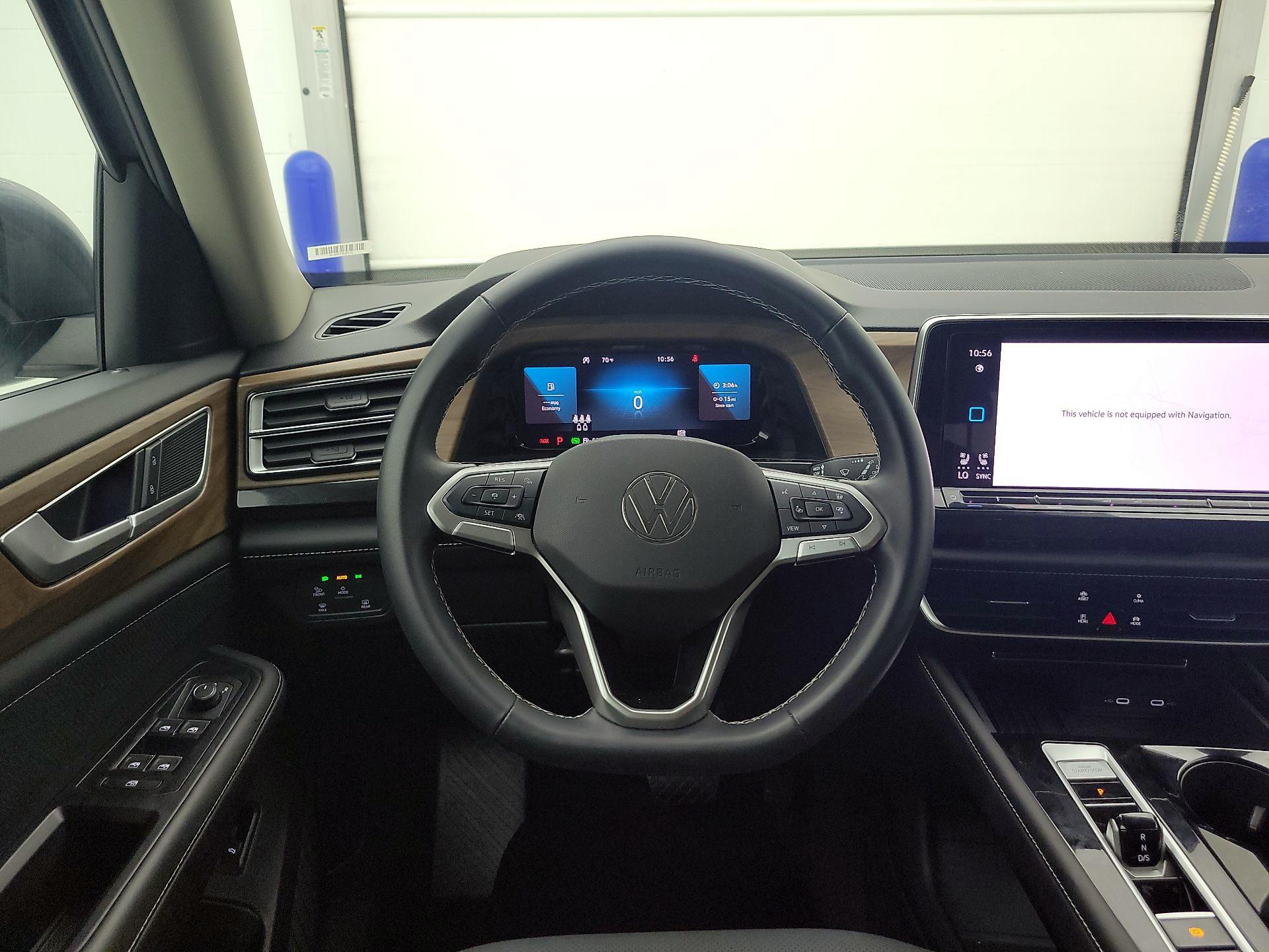 Thumbnail: 2025 Volkswagen Atlas - 10