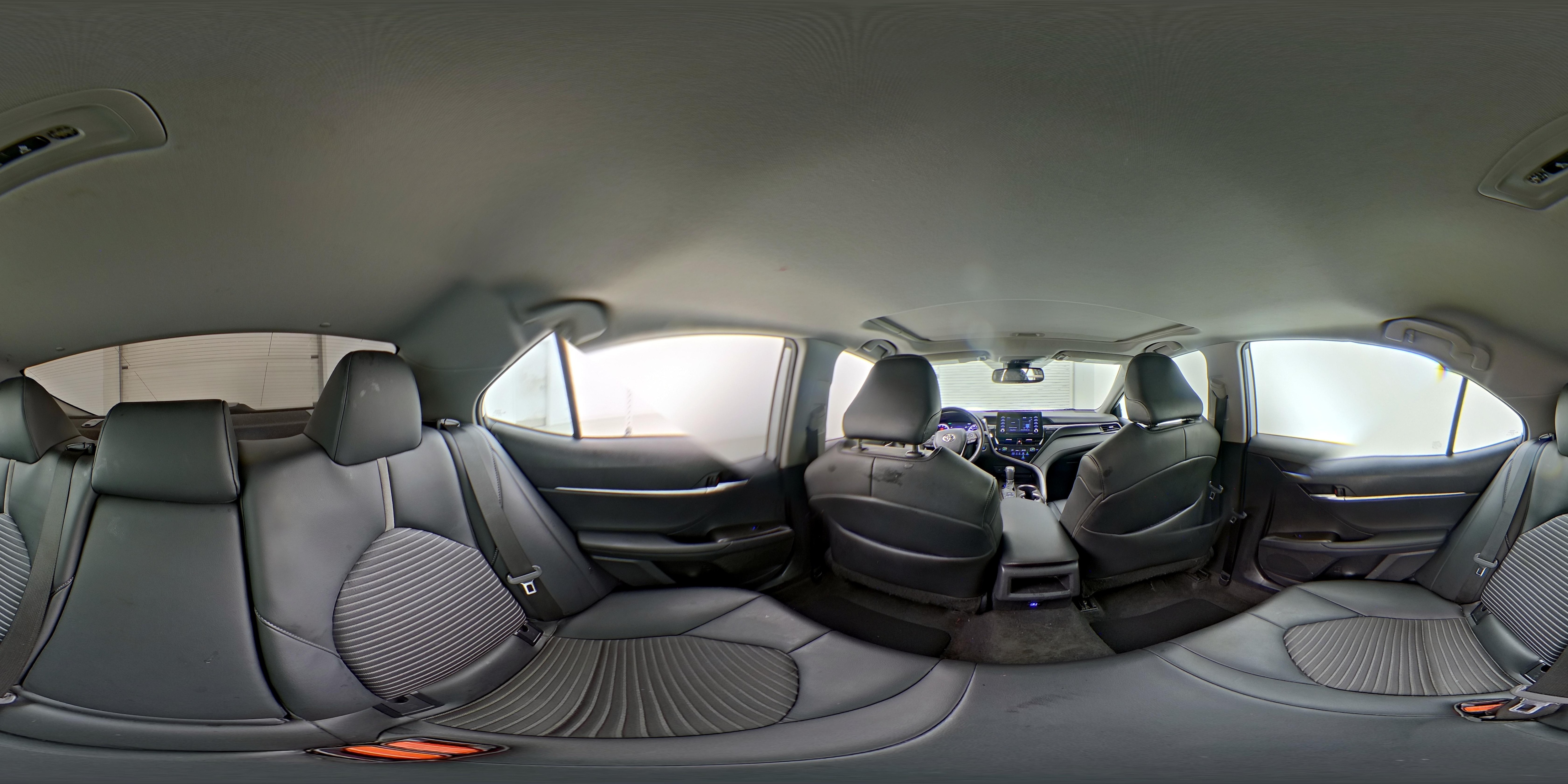 2023 Toyota Camry SE - Photo 27