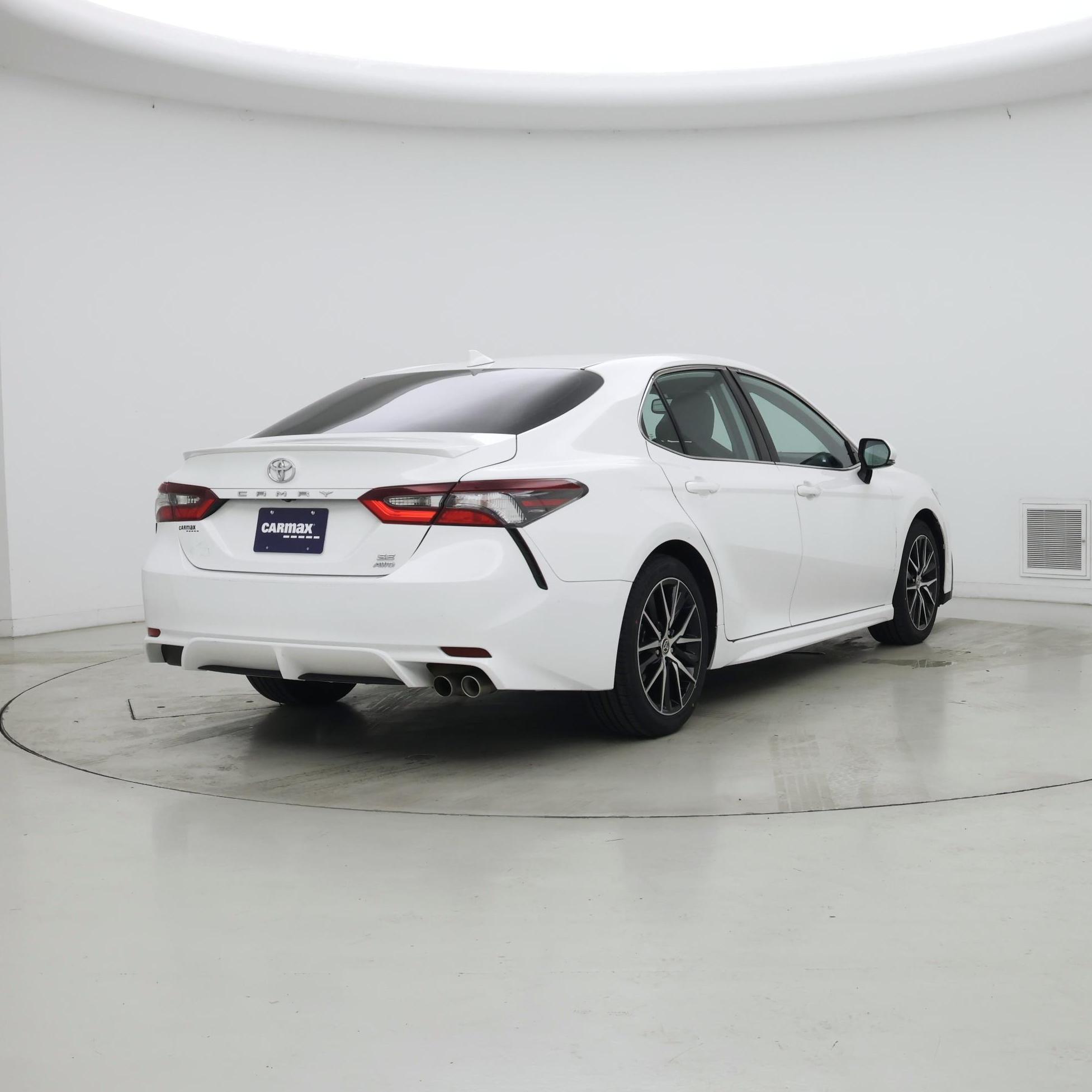 Thumbnail: 2023 Toyota Camry - 8