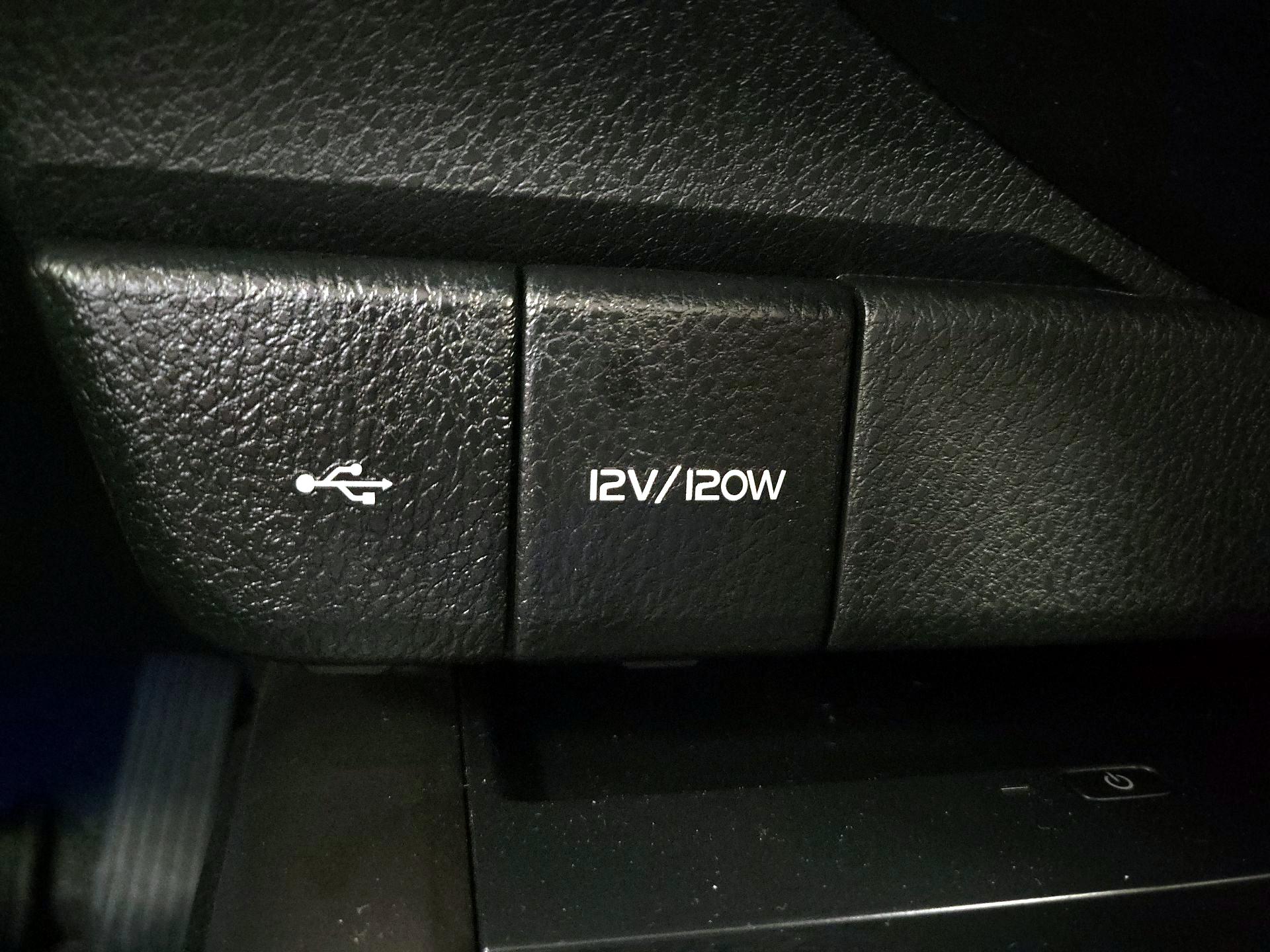 Thumbnail: 2024 Toyota Camry - 18