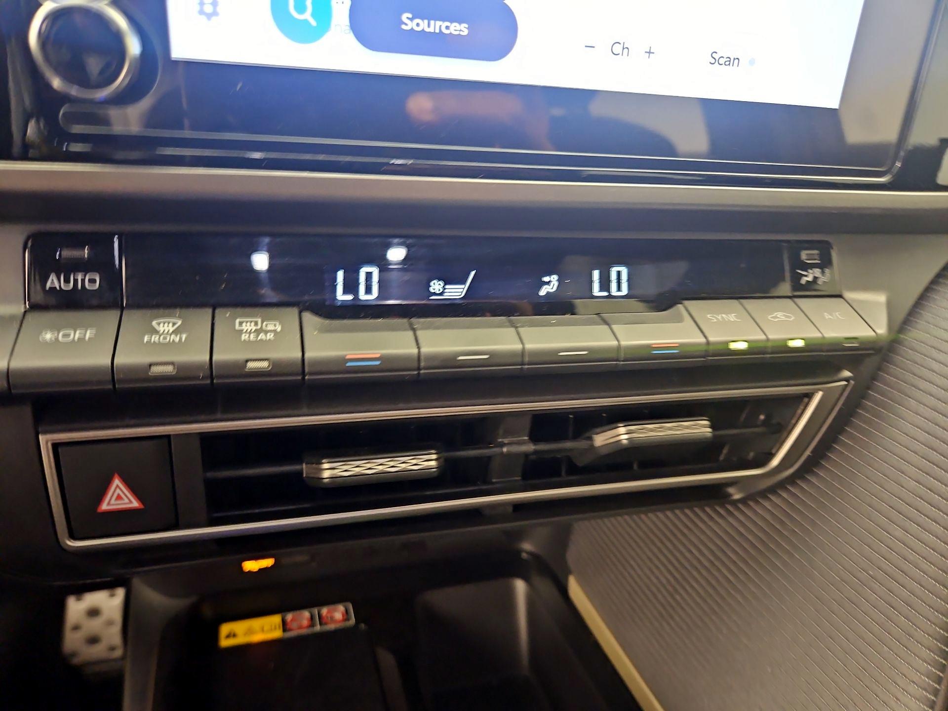 Thumbnail: 2025 Toyota Camry - 16