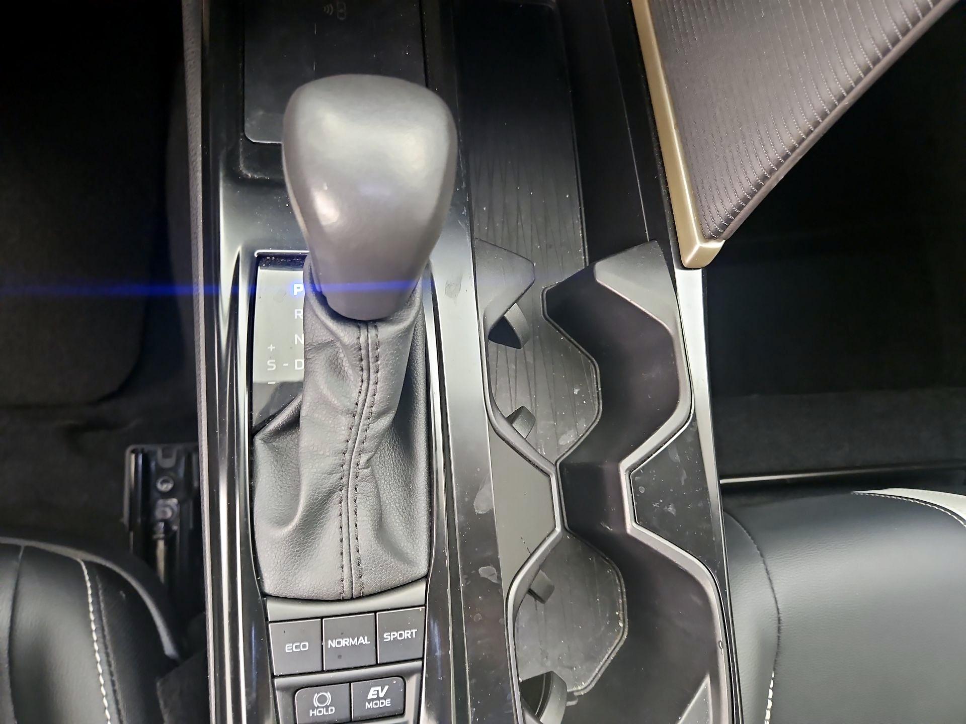 Thumbnail: 2025 Toyota Camry - 17